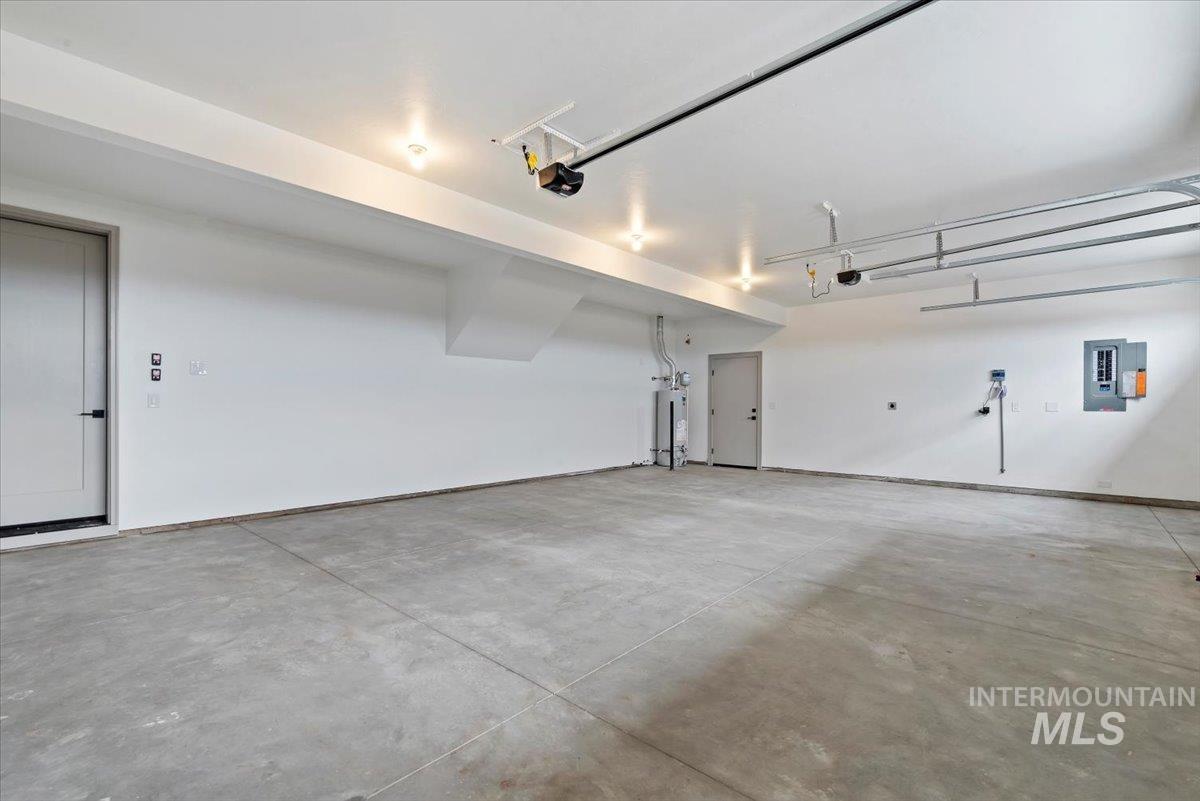 6426 W Danes Dr. Unit: Shasta XXL - TBB