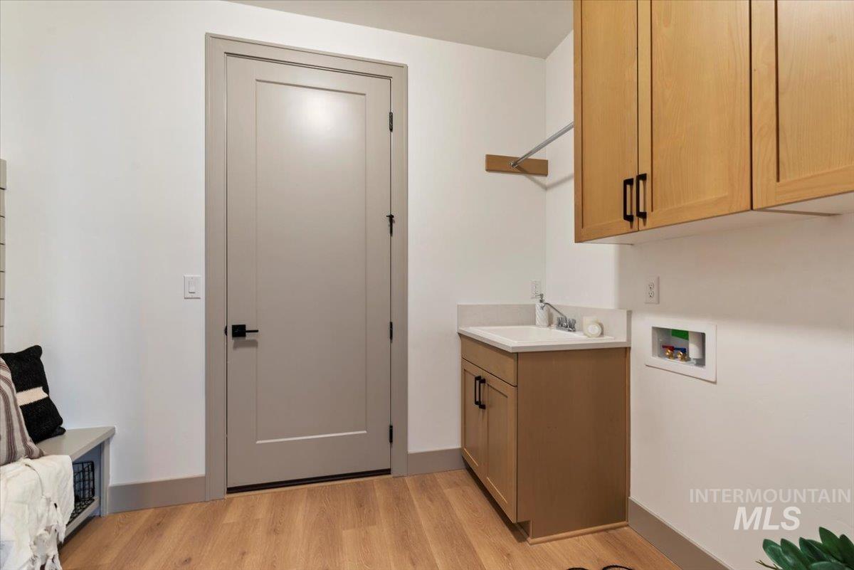 6426 W Danes Dr. Unit: Shasta XXL - TBB