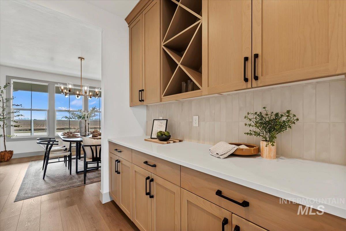 6426 W Danes Dr. Unit: Shasta XXL - TBB