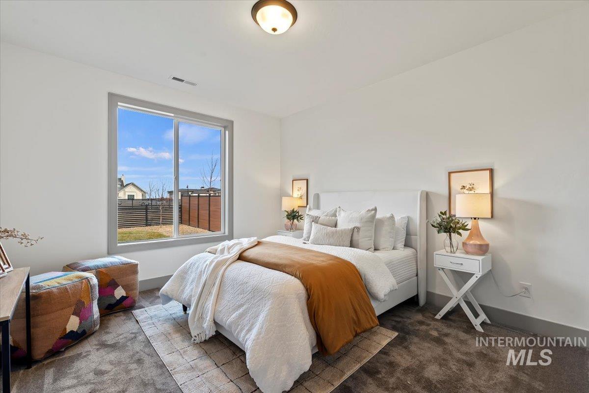 6426 W Danes Dr. Unit: Shasta XXL - TBB