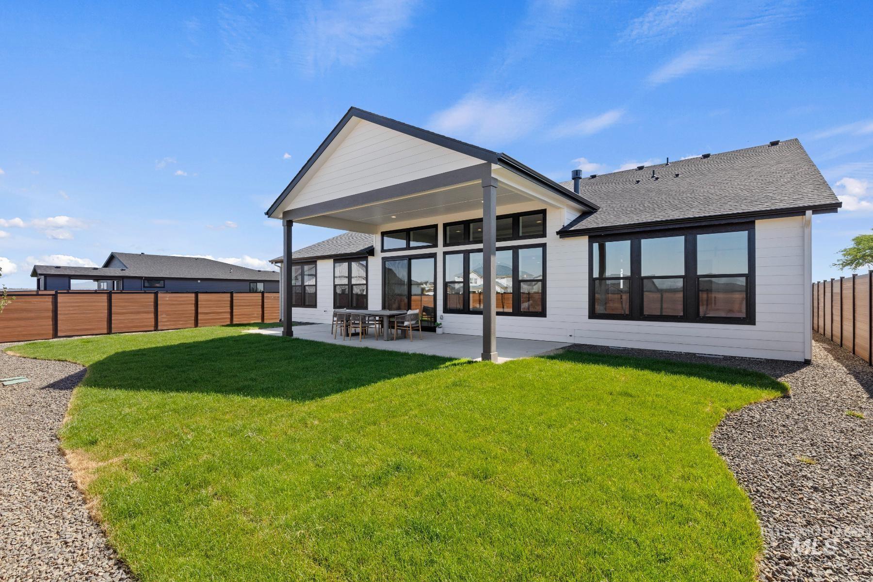7623 W Flathead Lake Dr Unit: Jefferson RV-TBB