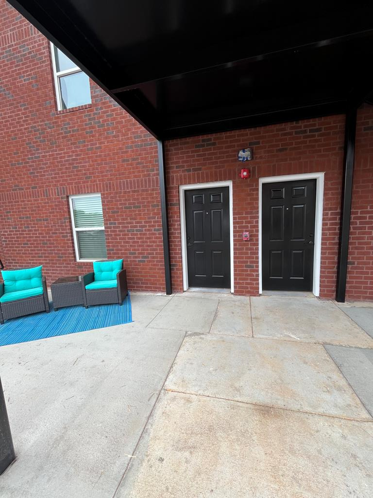 501 Elm St.