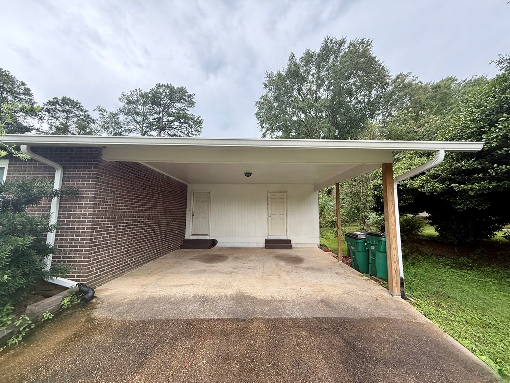 403 Ann St.
