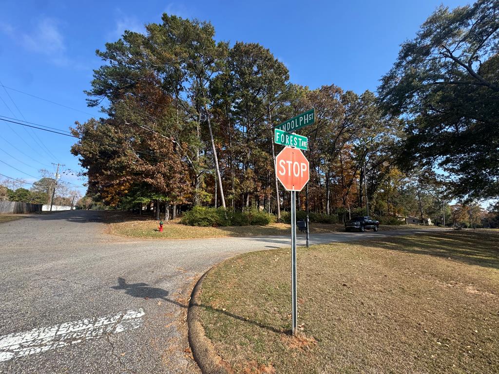 100 W Forest Ave