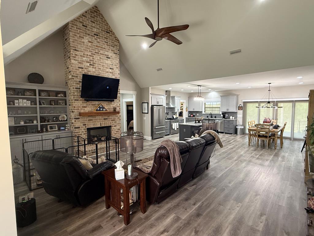105 Ben Ivey Rd