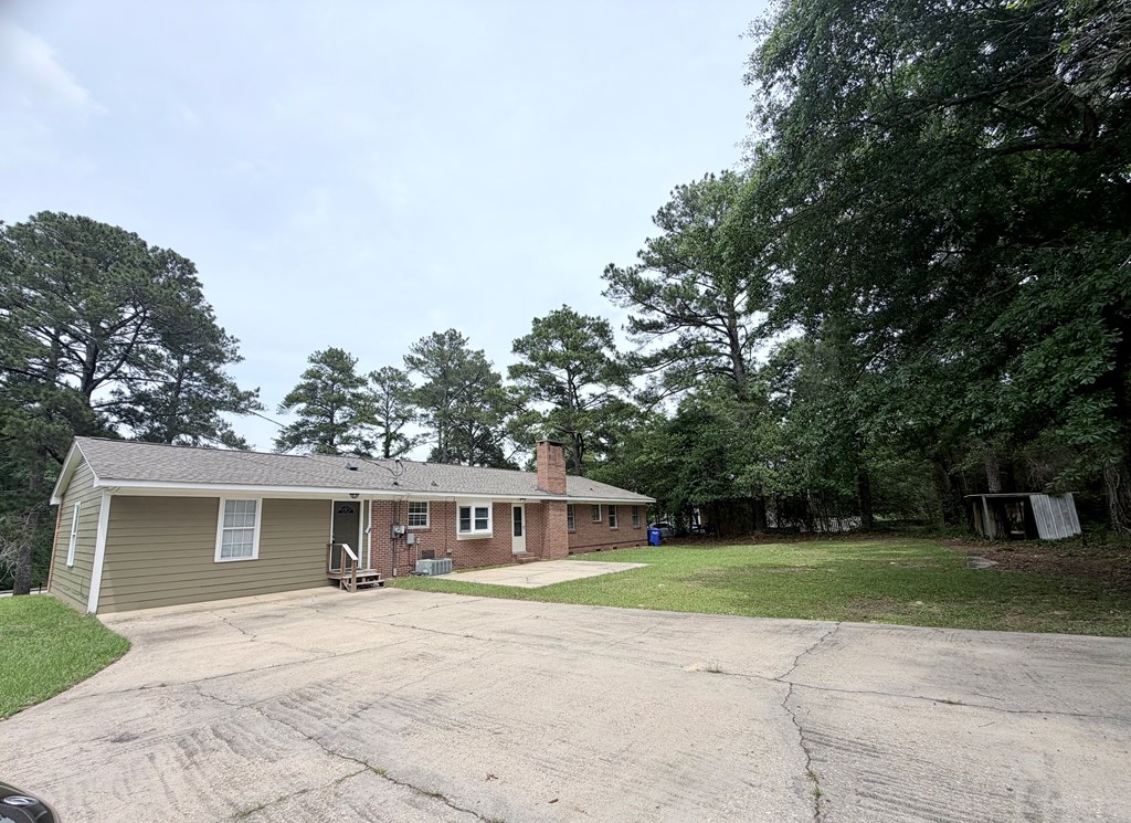 201 Highland Ave