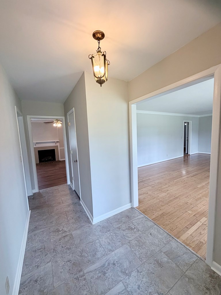 201 Highland Ave