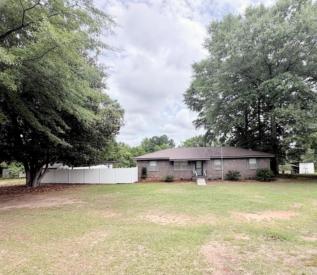 300 Botts Avenue