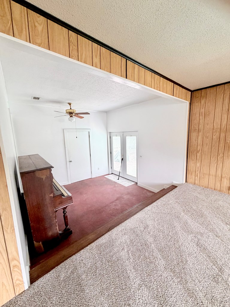 300 Botts Avenue
