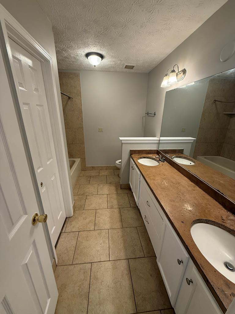 6016 Camelot Court