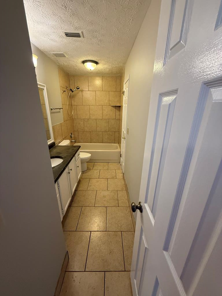 6016 Camelot Court