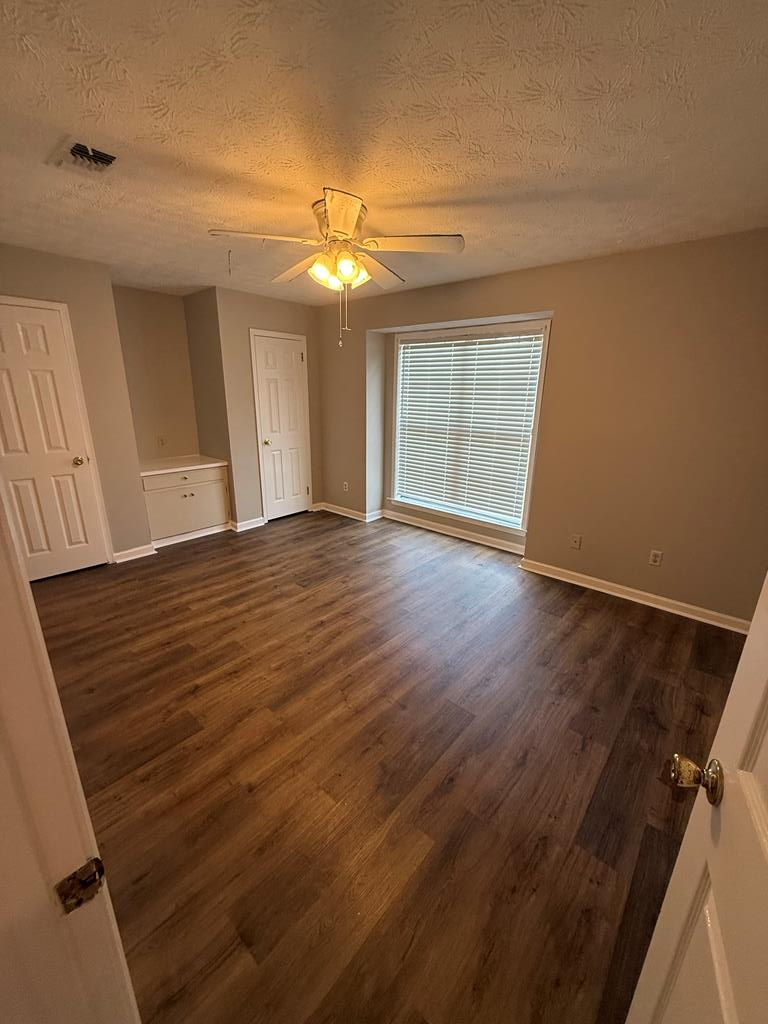 6016 Camelot Court