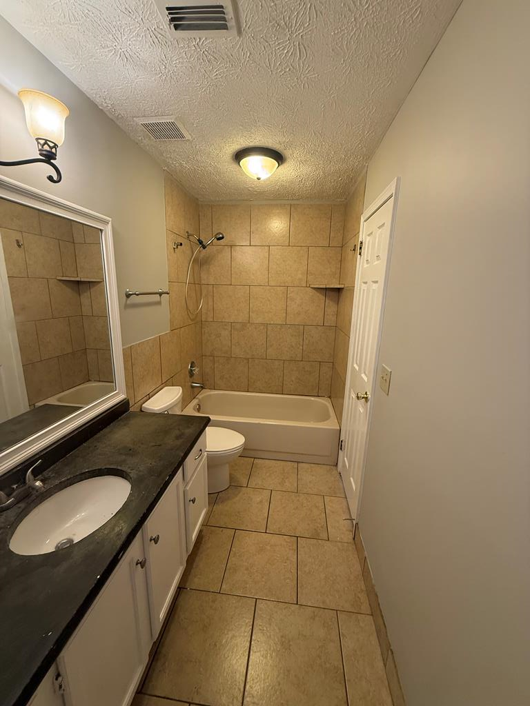 6016 Camelot Court