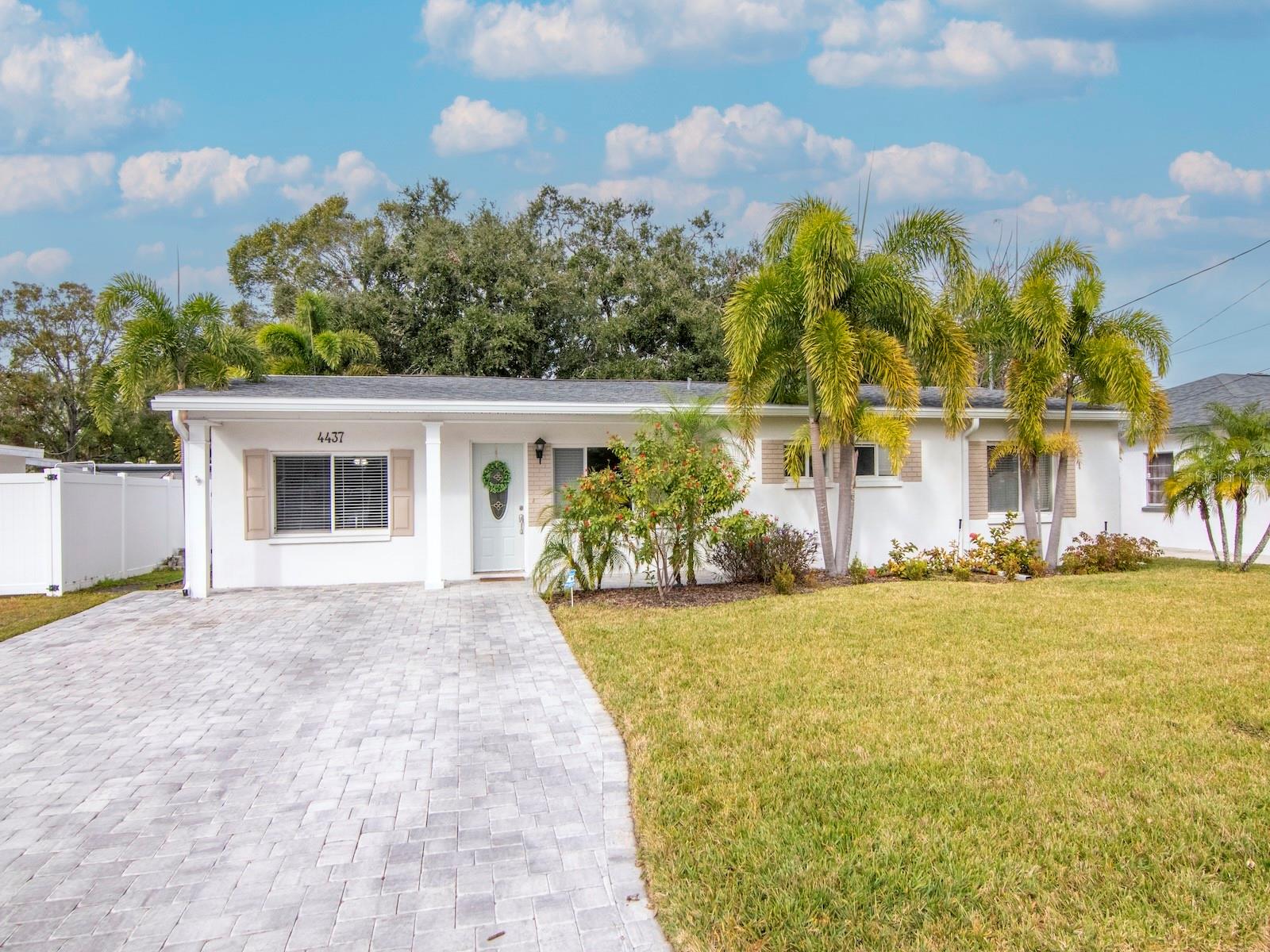 4437 W BAY COURT AVE