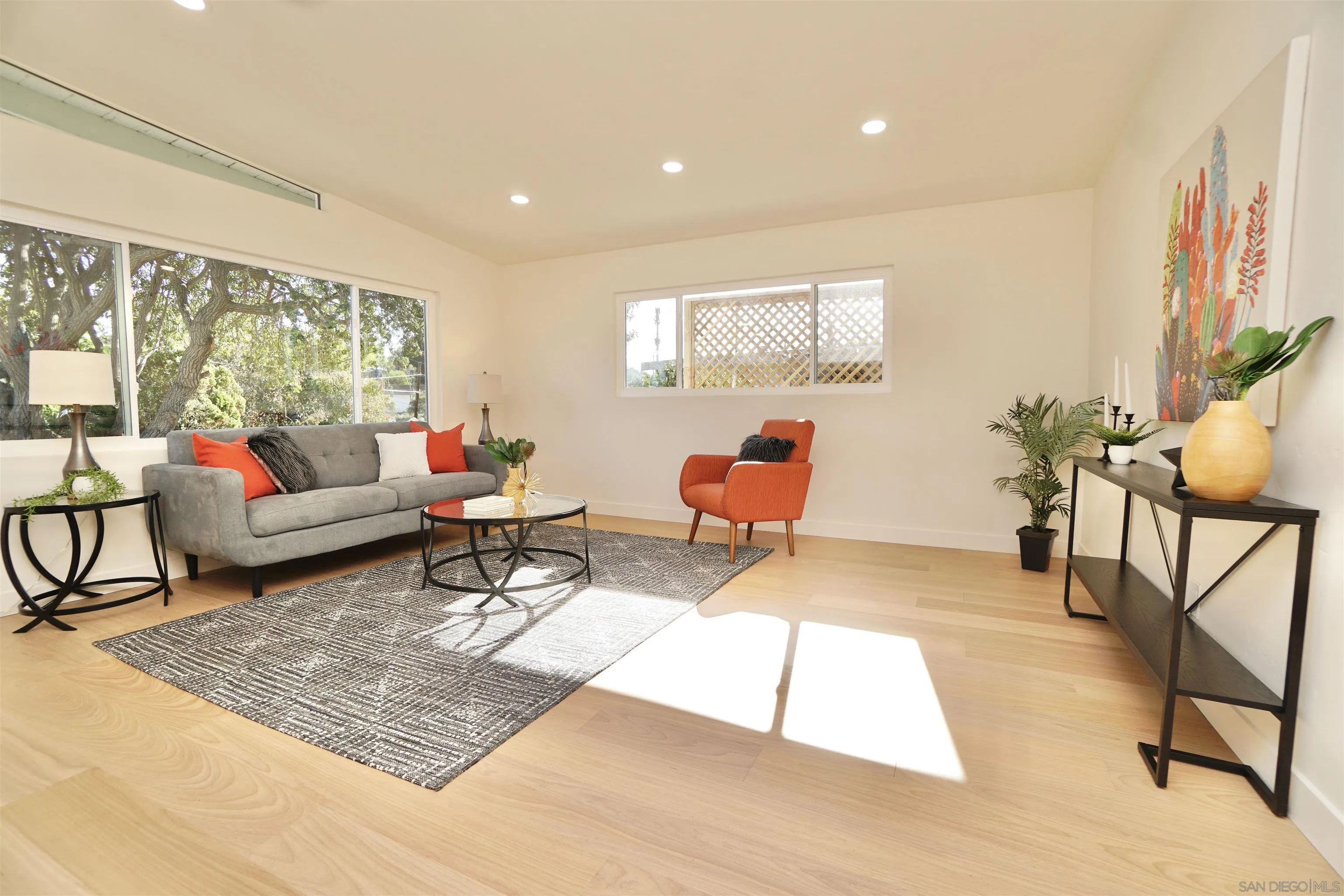 2422 Buena Vista Ave
