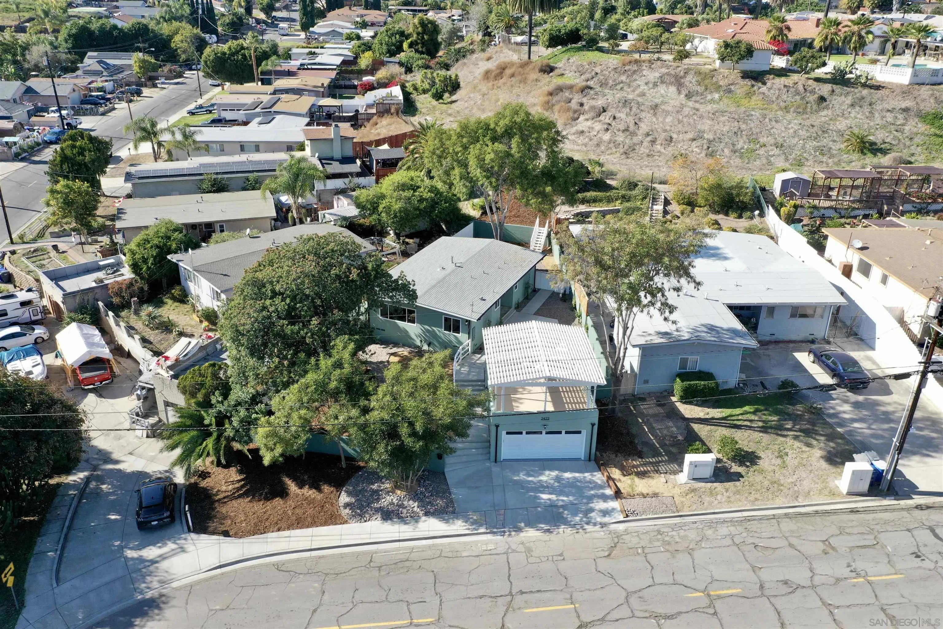 2422 Buena Vista Ave