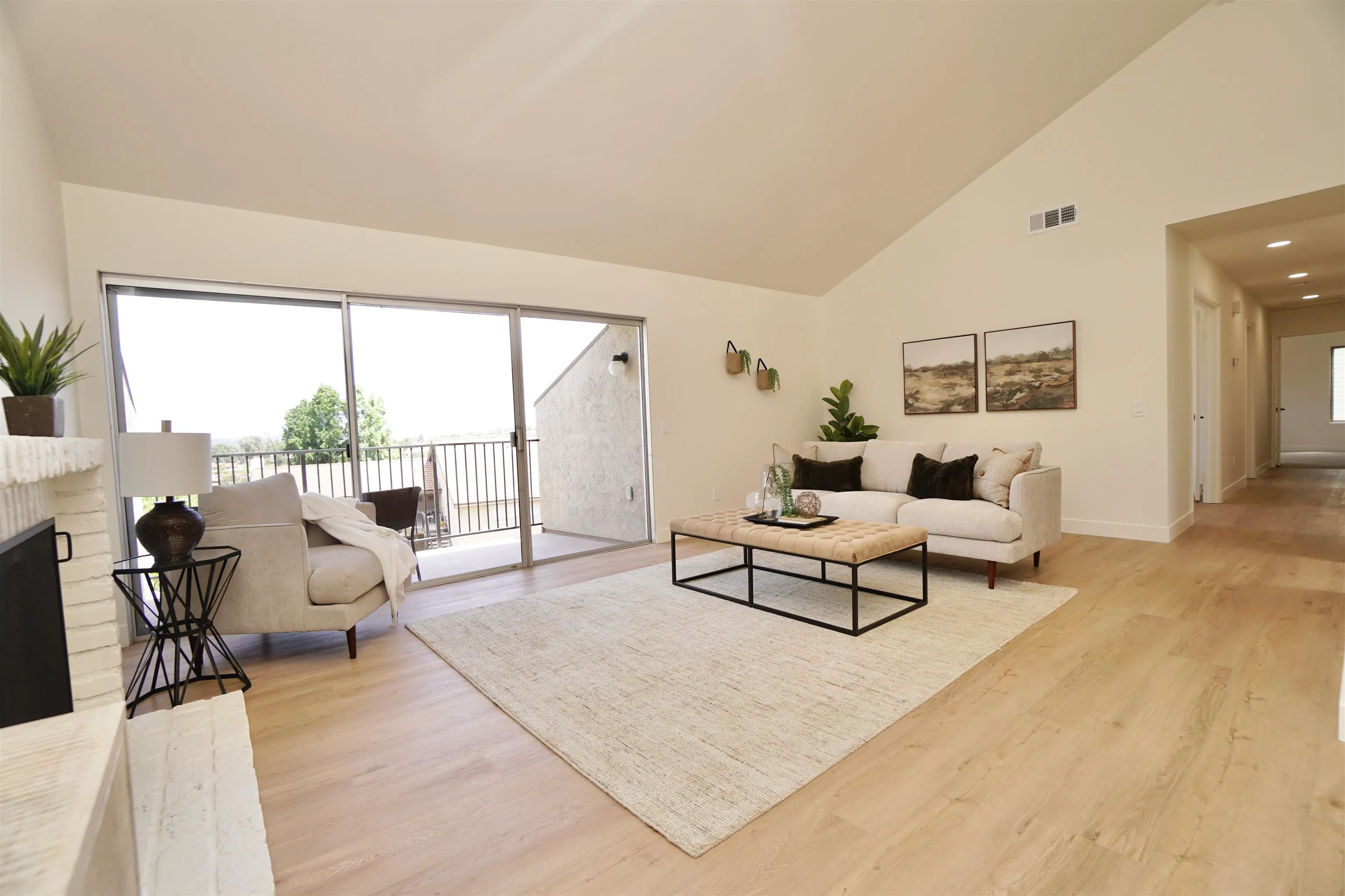 17404 Plaza Otonal