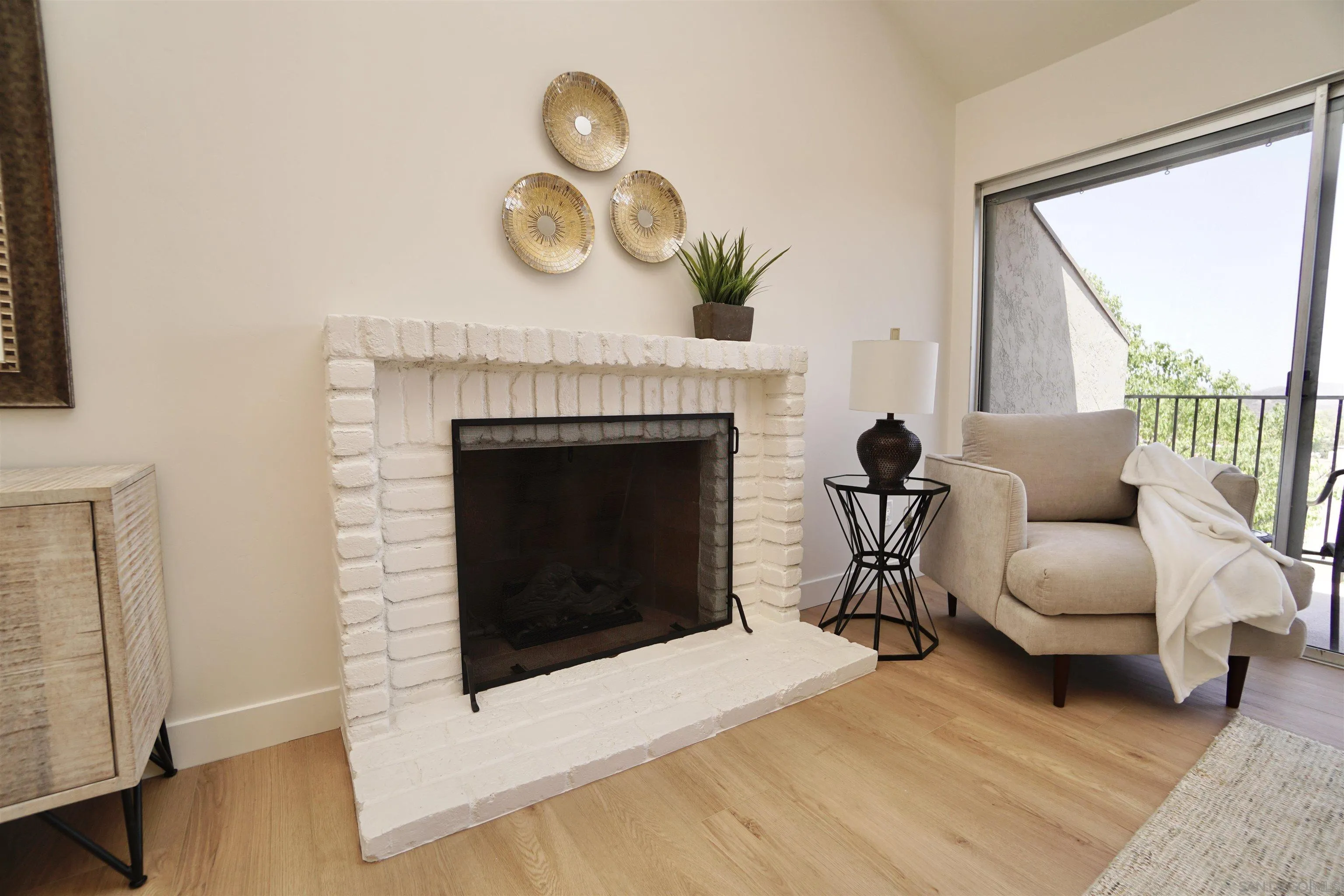 17404 Plaza Otonal