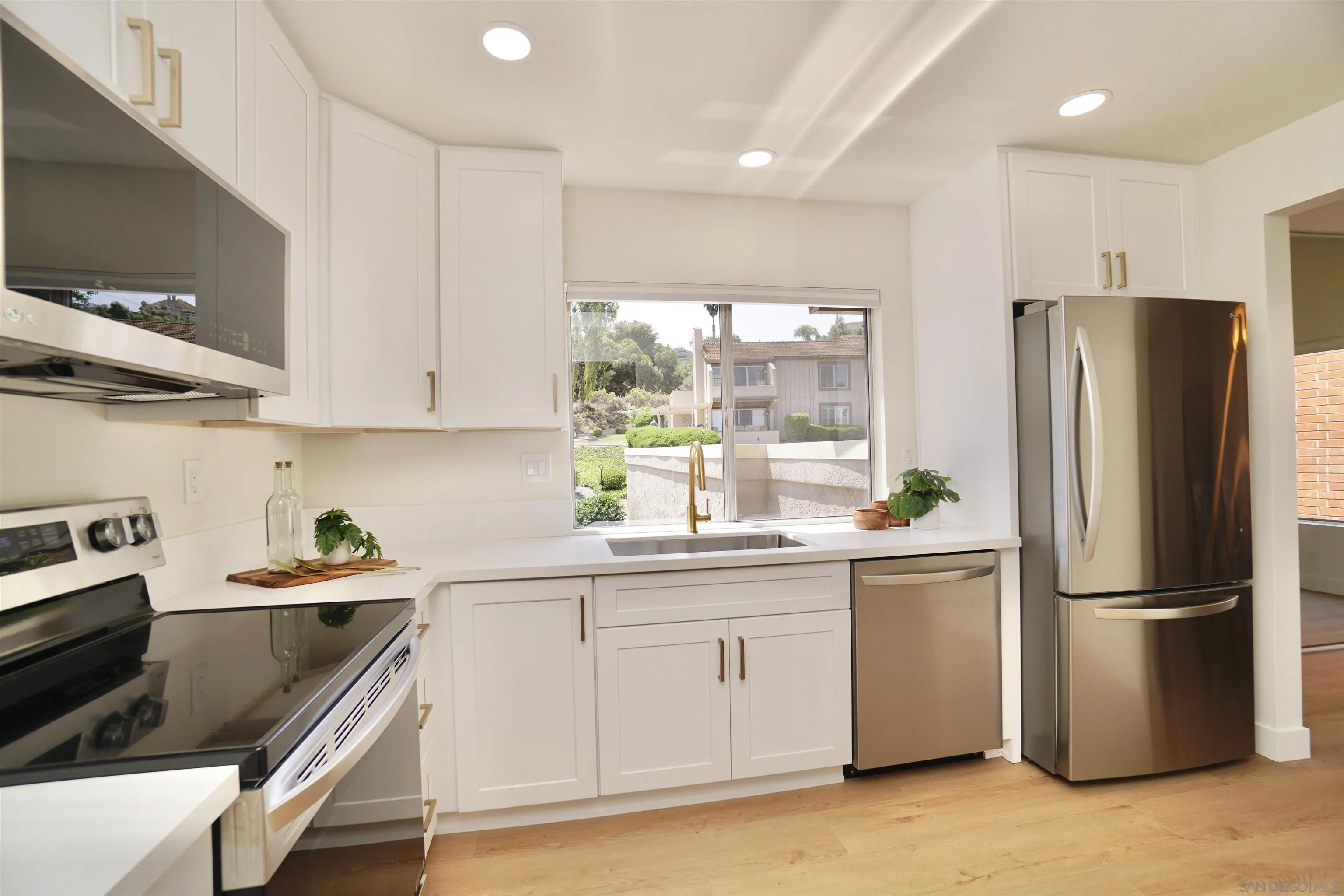 17404 Plaza Otonal
