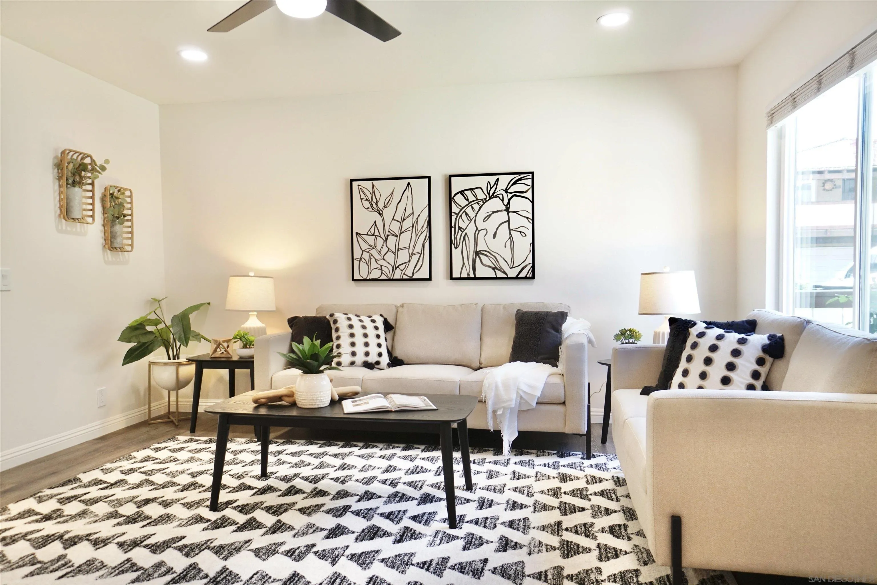 1570 Monterey Pine Dr Unit C