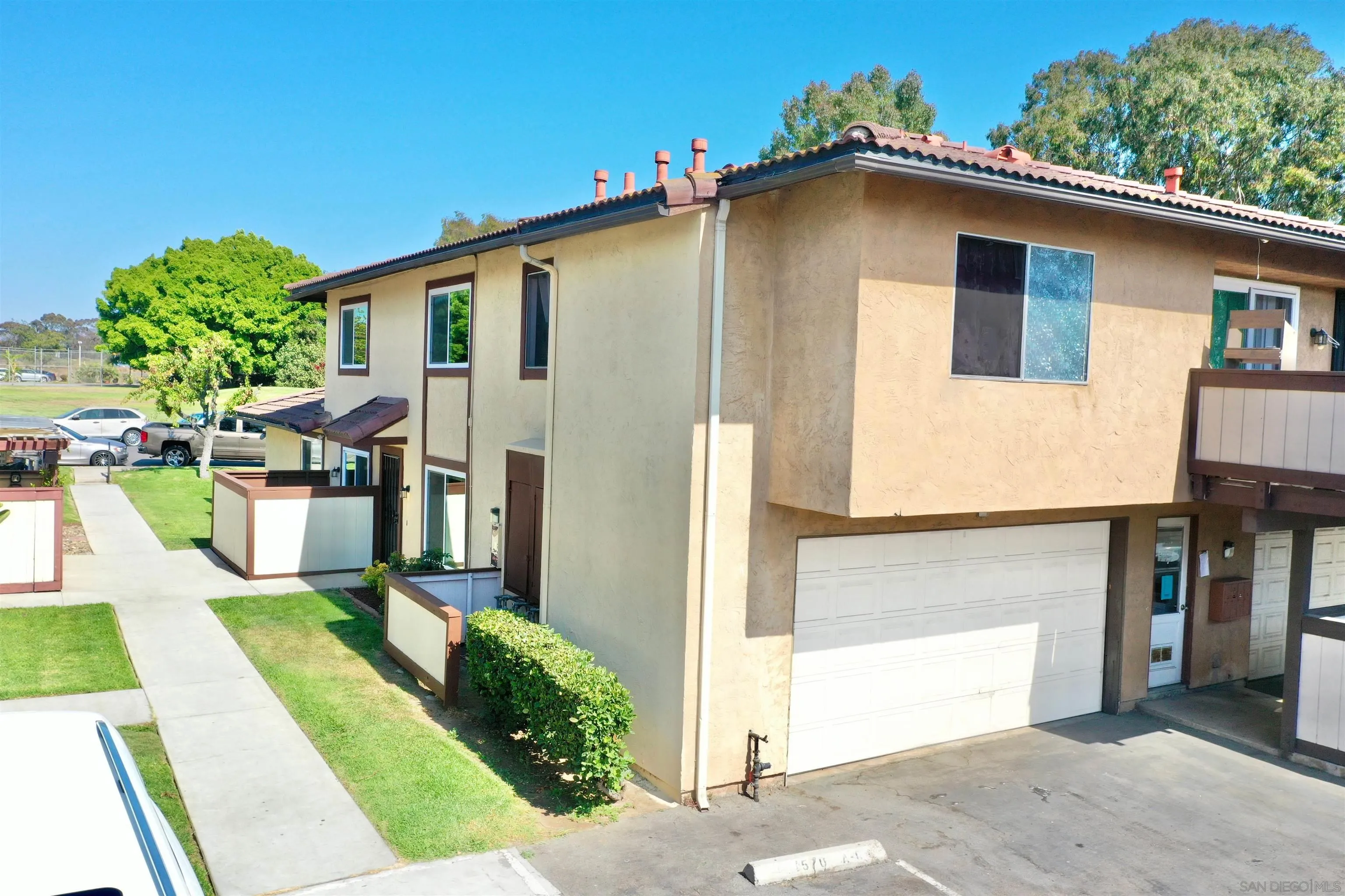 1570 Monterey Pine Dr Unit C