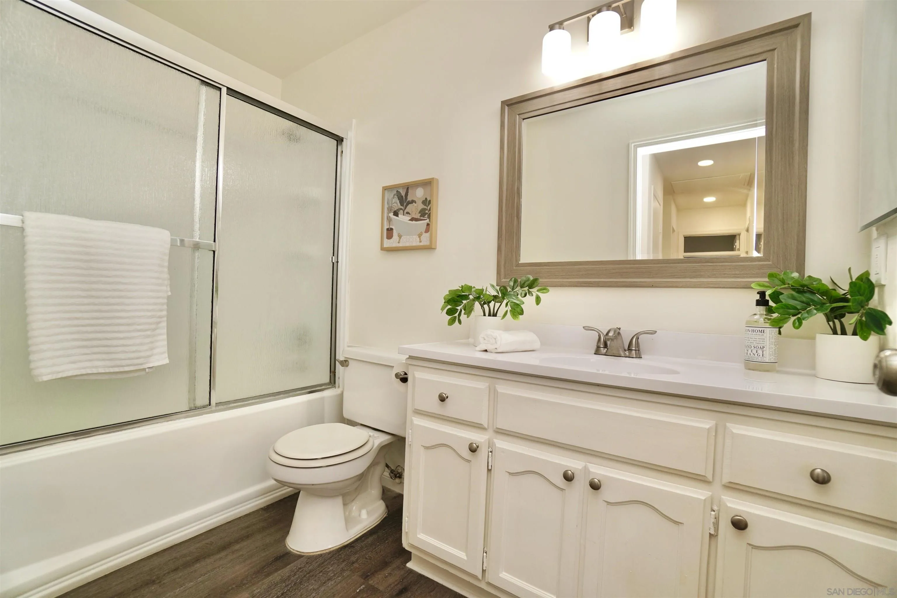 1570 Monterey Pine Dr Unit C