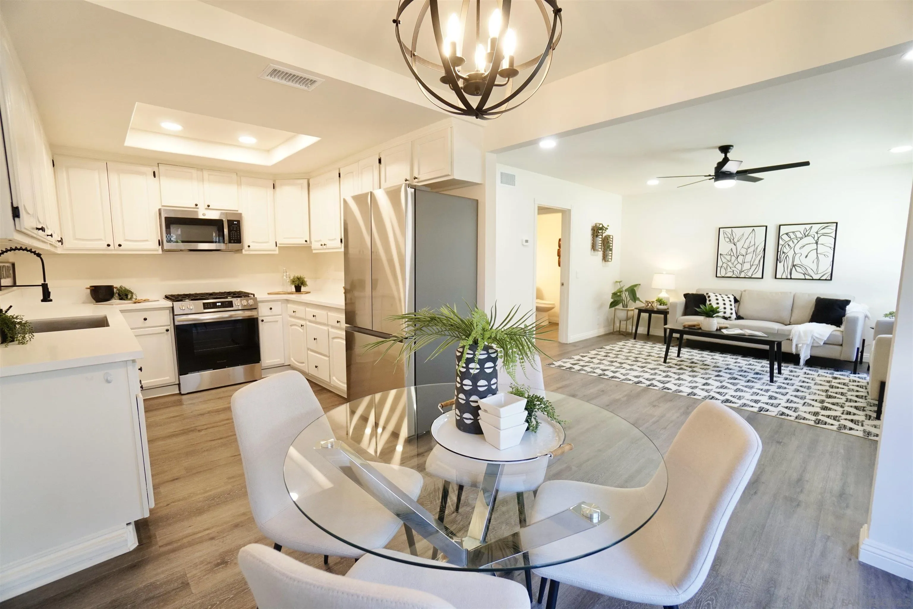 1570 Monterey Pine Dr Unit C