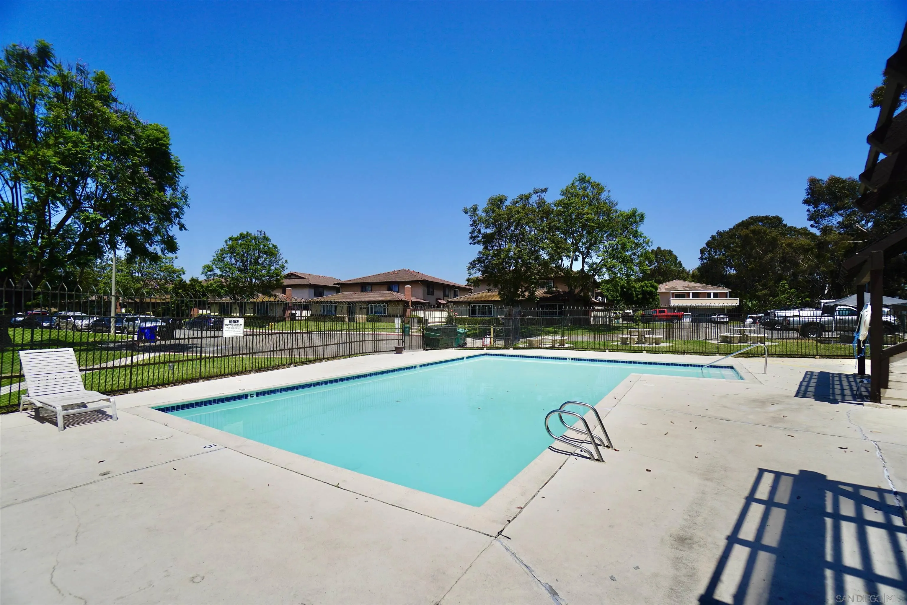 1570 Monterey Pine Dr Unit C