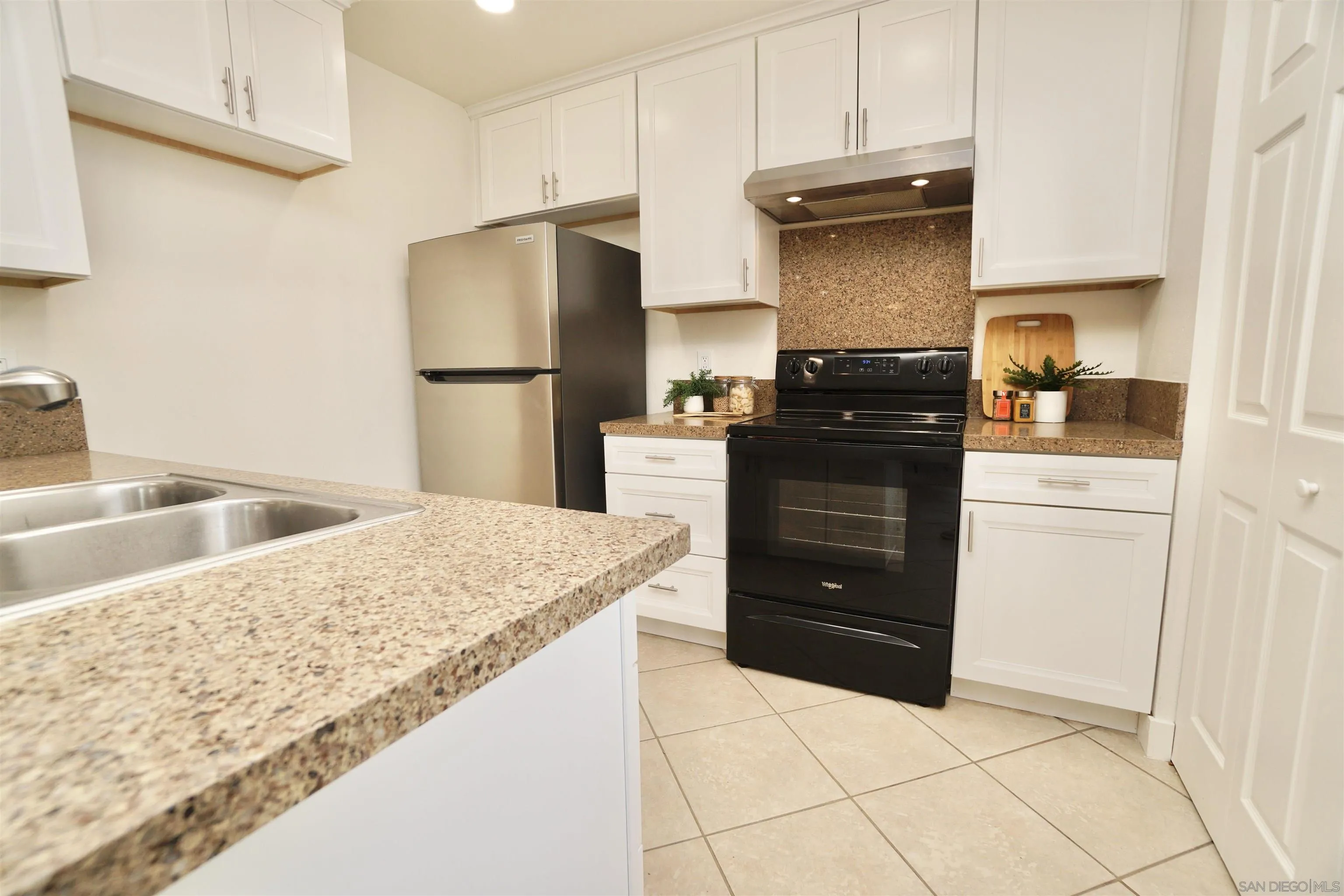 2818 Terrace Pine Drive Unit A