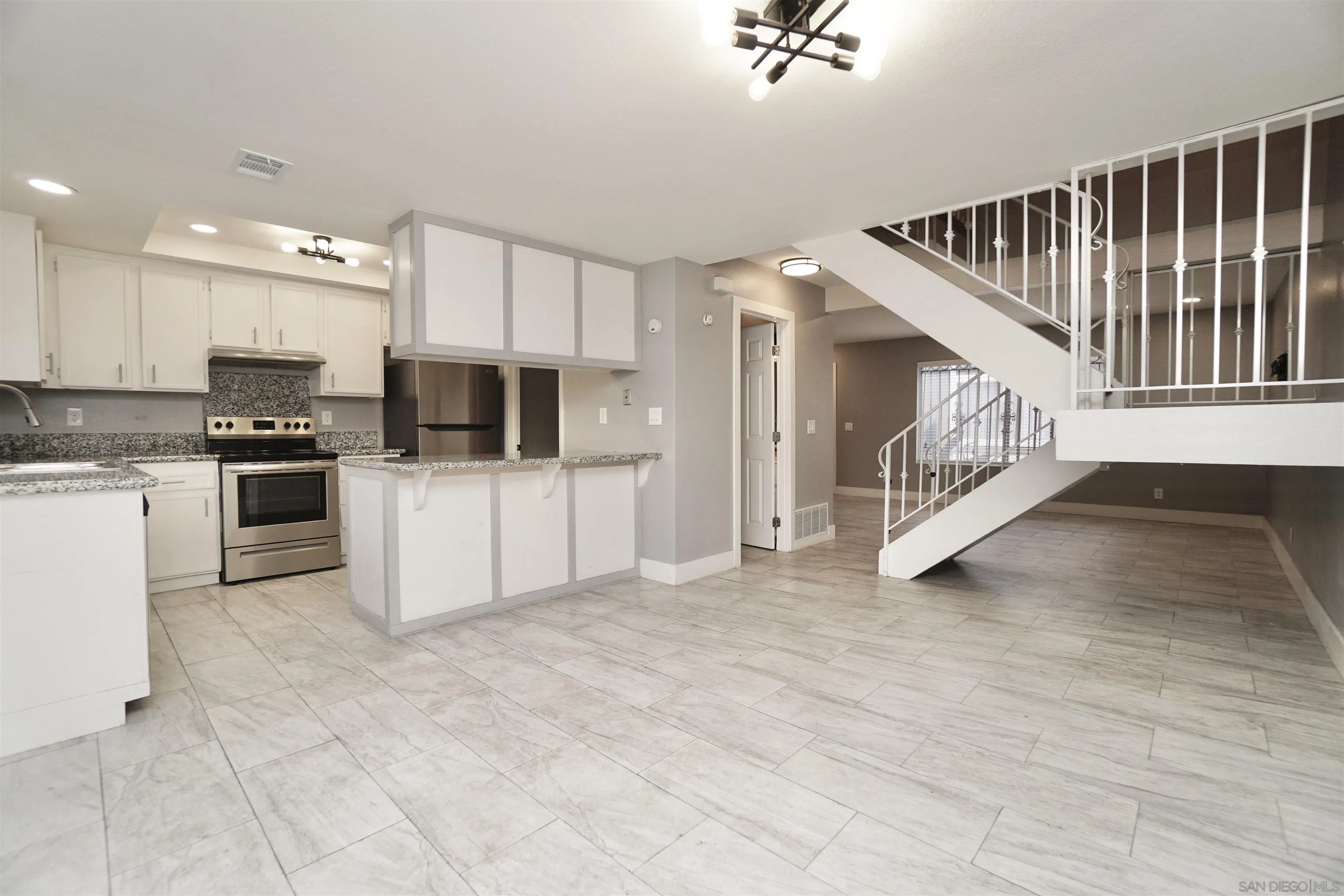 3055 Iris Avenue Unit B