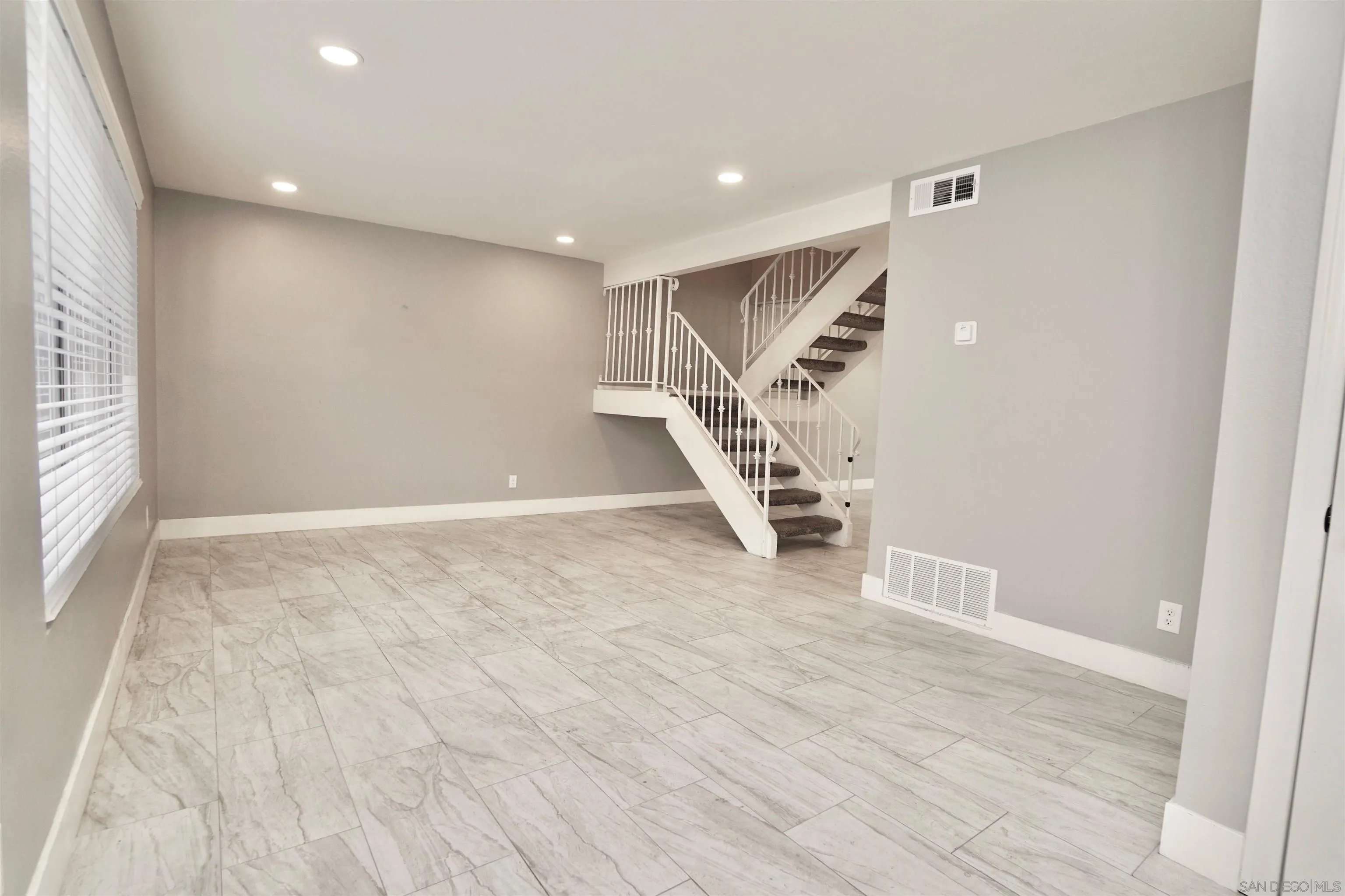 3055 Iris Avenue Unit B