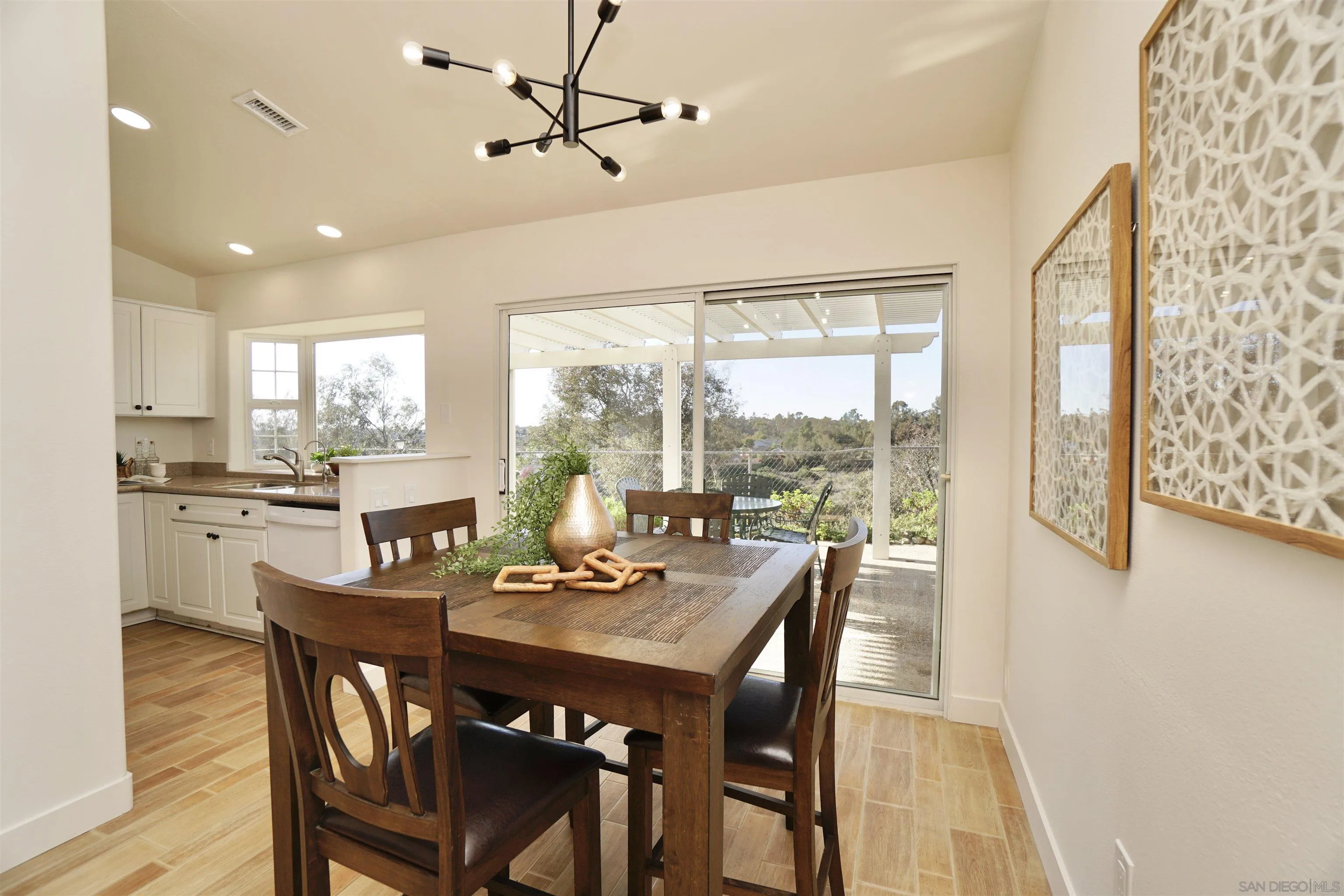 4663 Woodstock Street