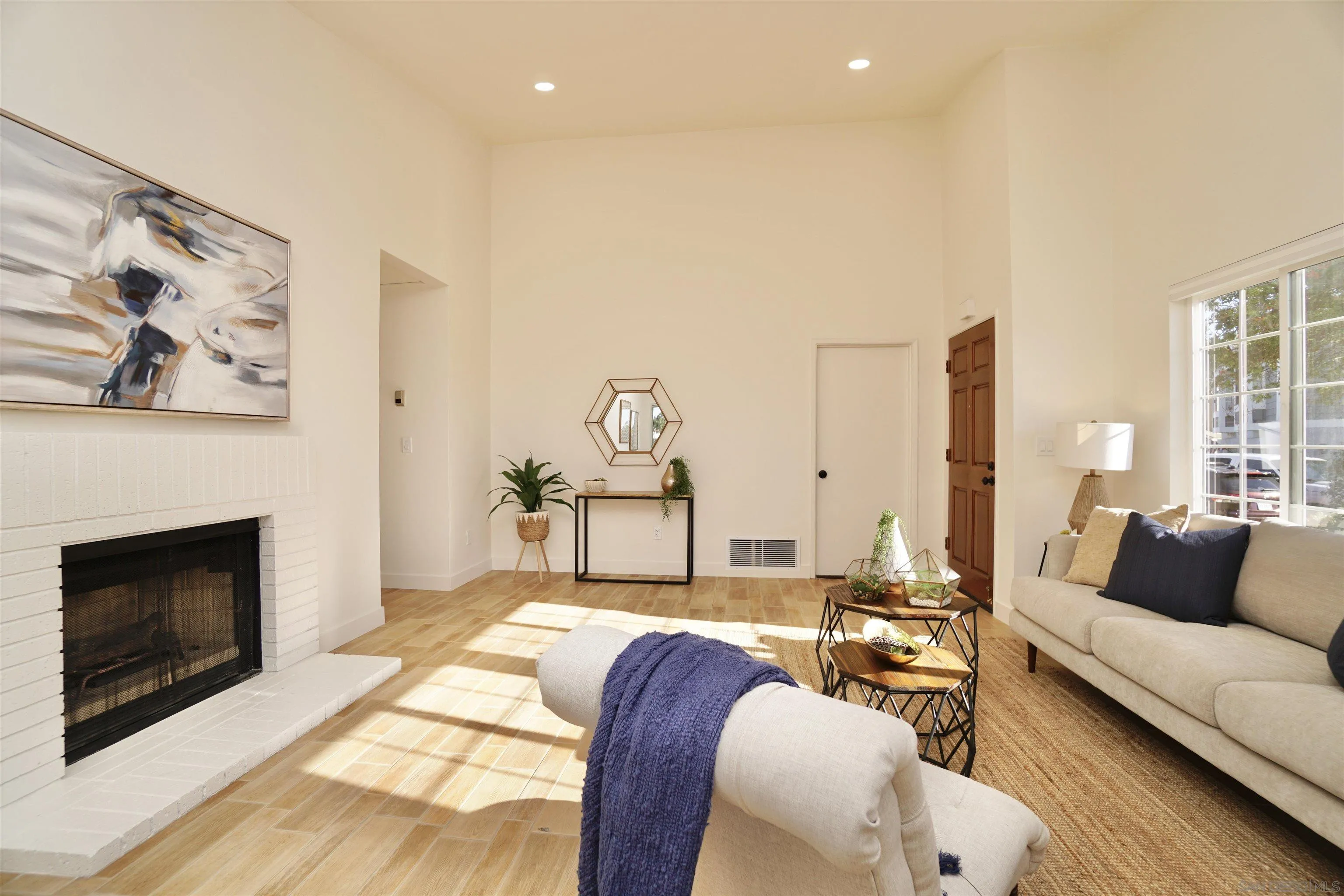 4663 Woodstock Street