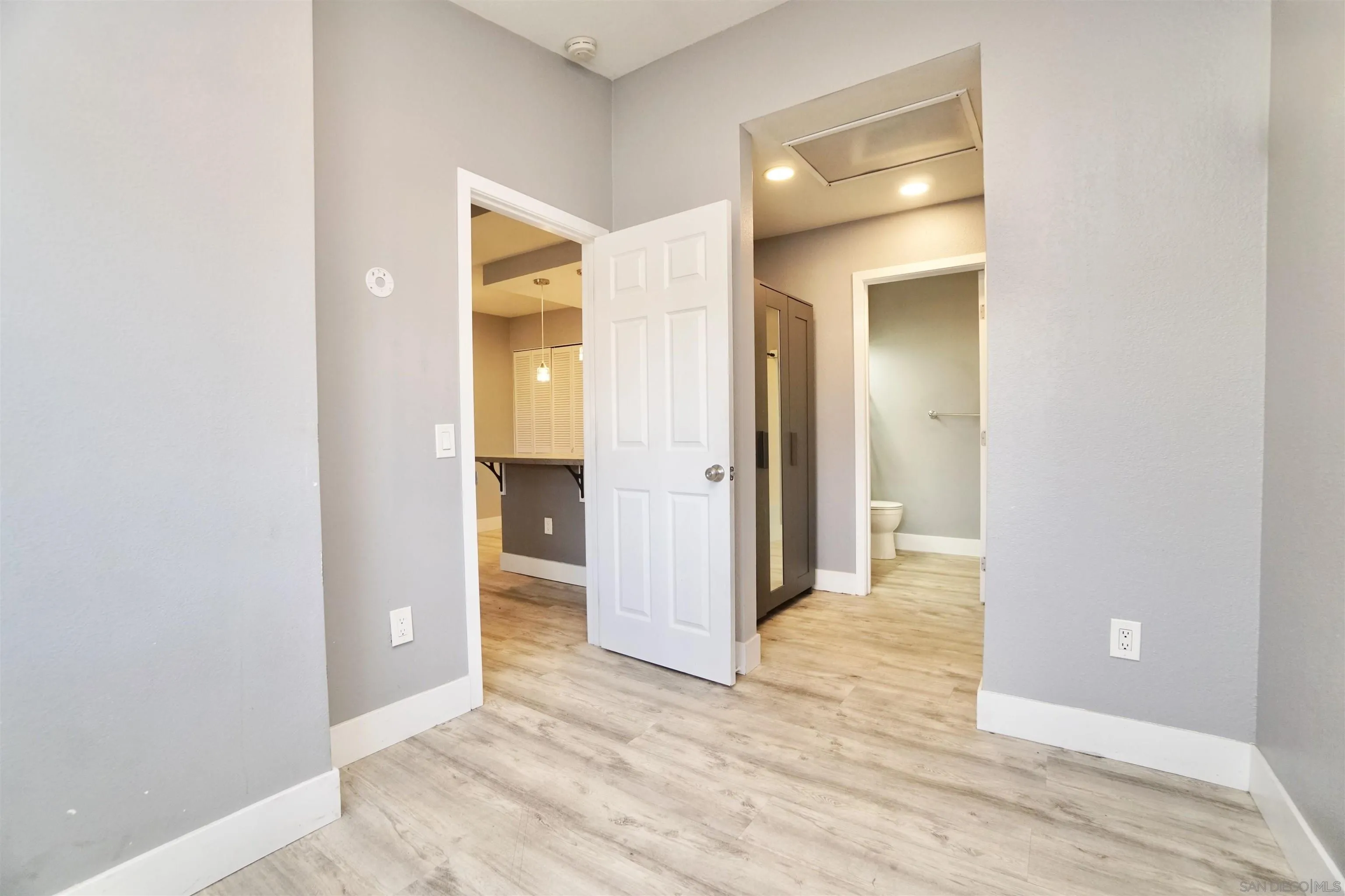 2007 Dairy Mart Unit 12