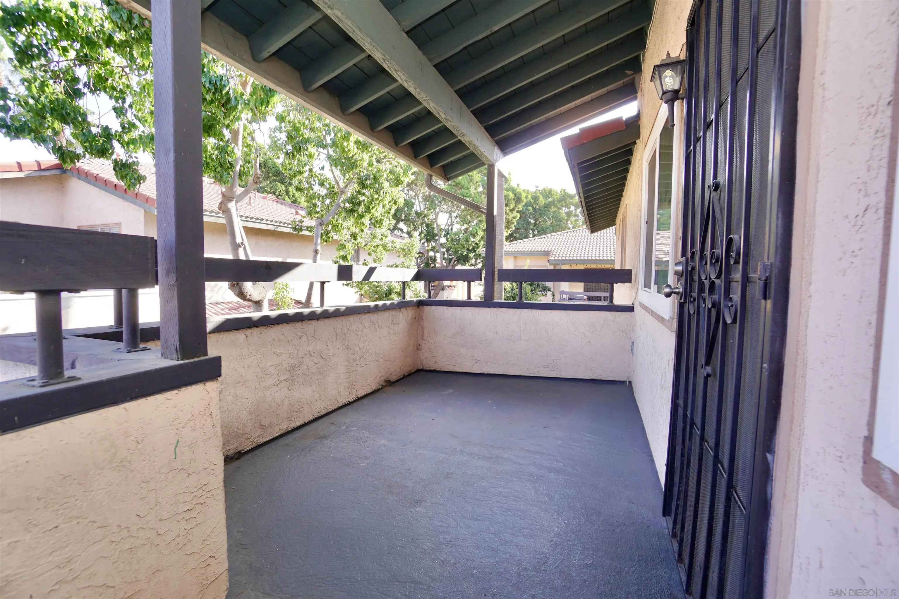 2007 Dairy Mart Unit 12