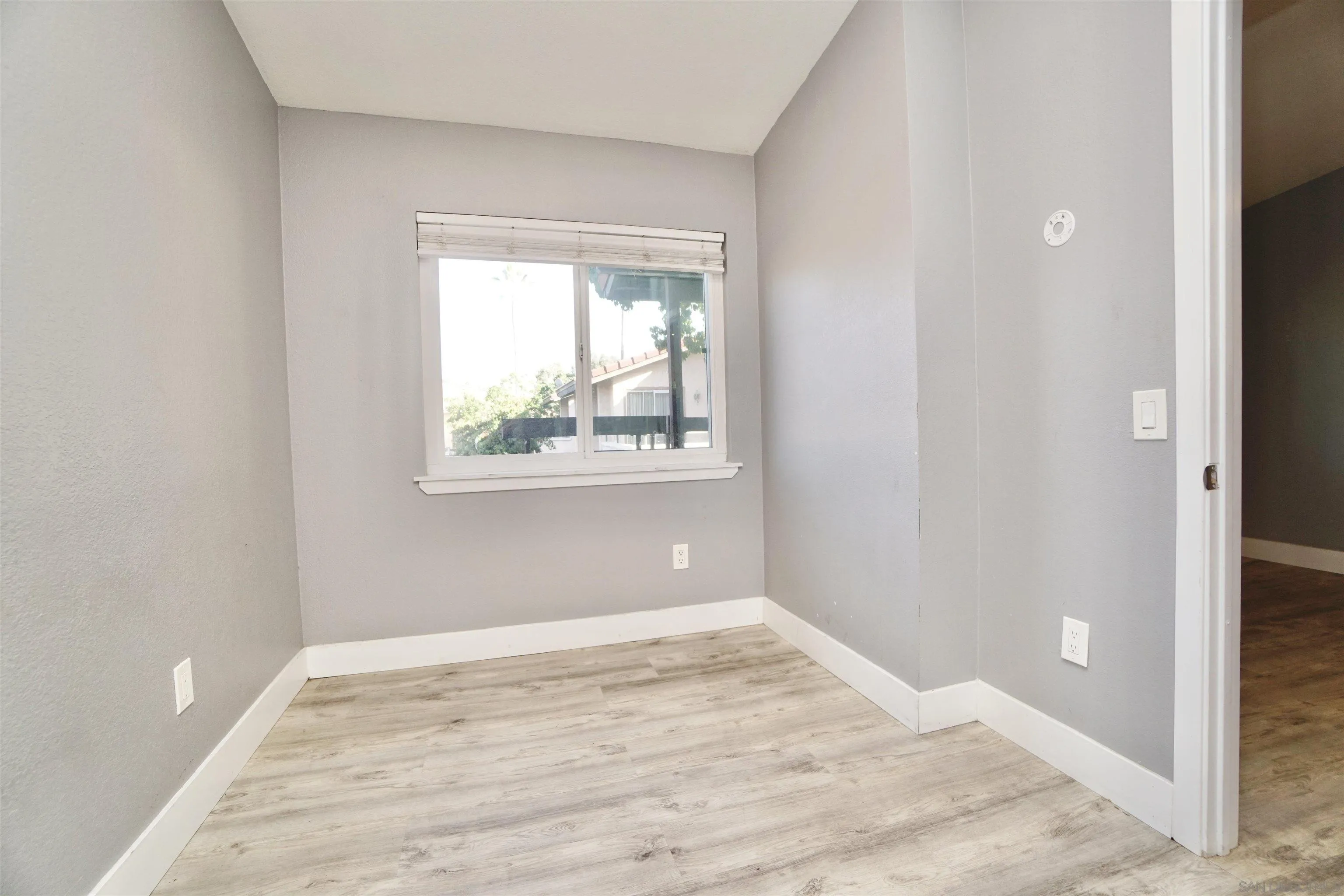 2007 Dairy Mart Unit 12