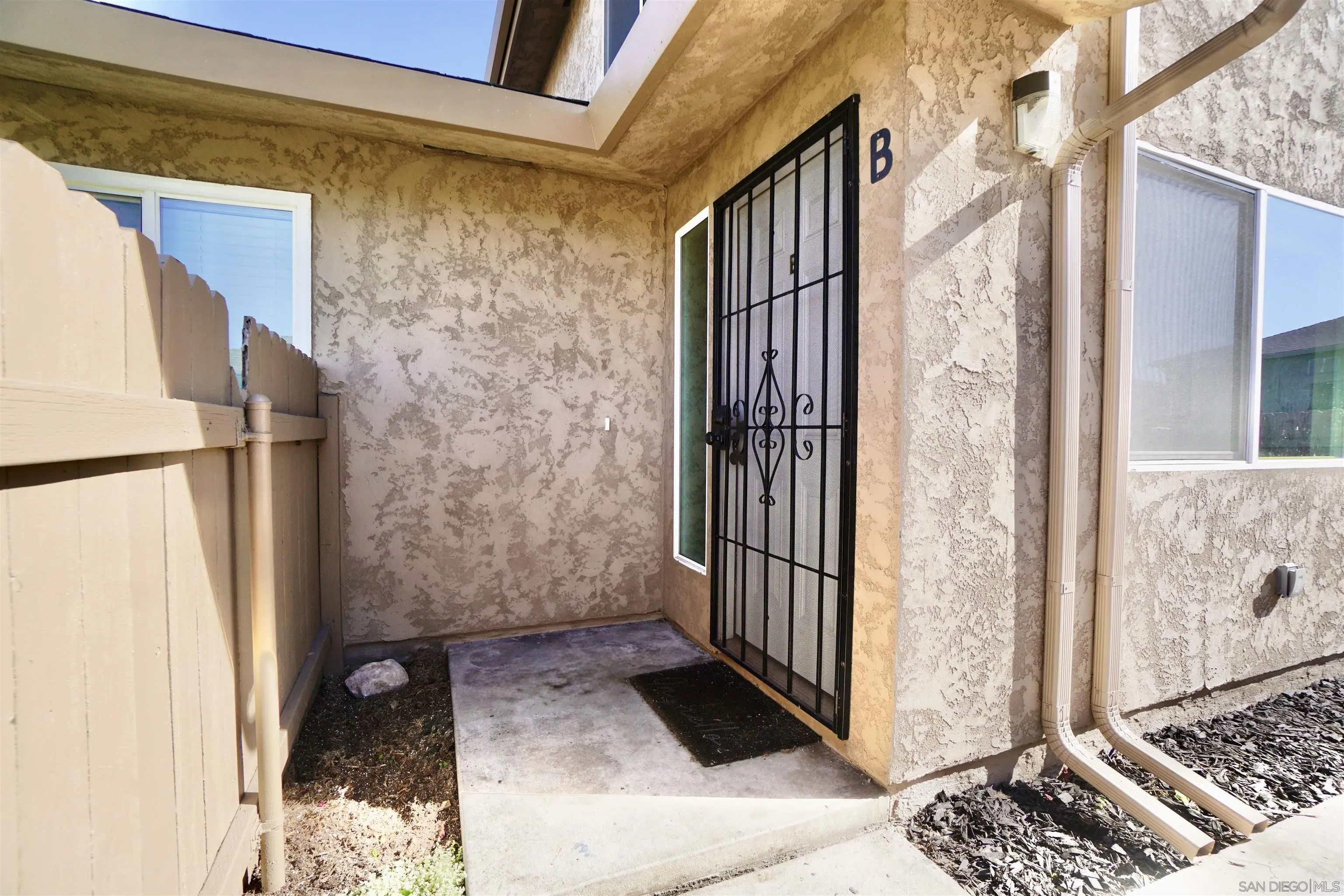 2851 Iris Avenue Unit B