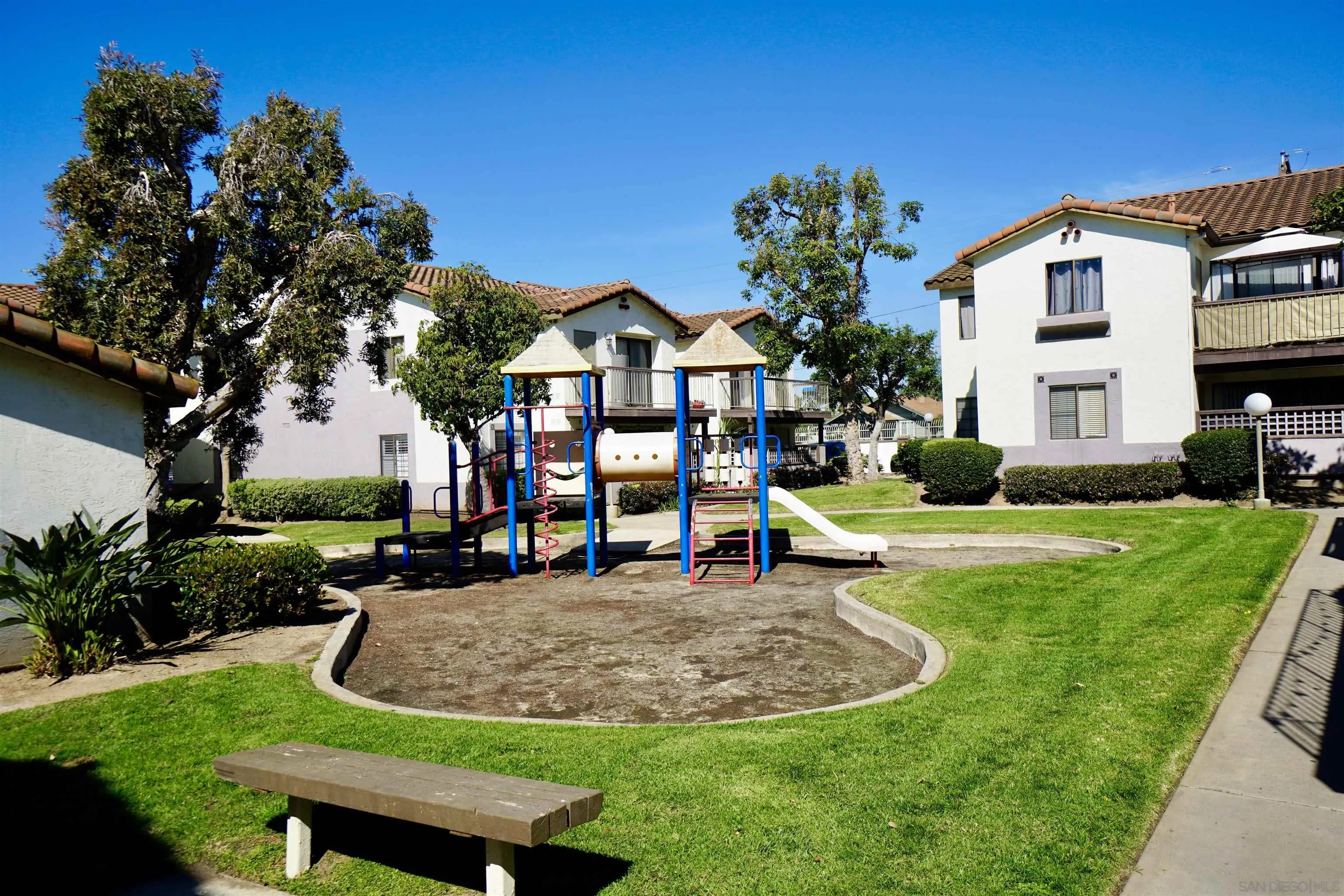 3584 Sunset Lane Unit 136