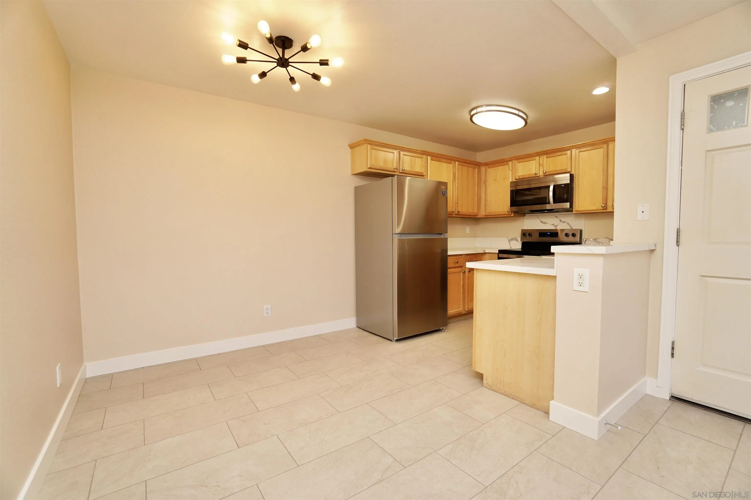 3584 Sunset Lane Unit 136
