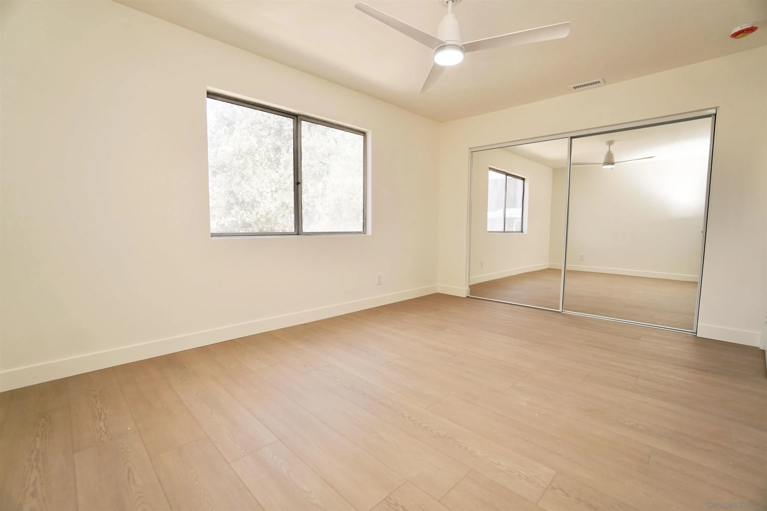 4228 Vista Del Rio Way Unit 1