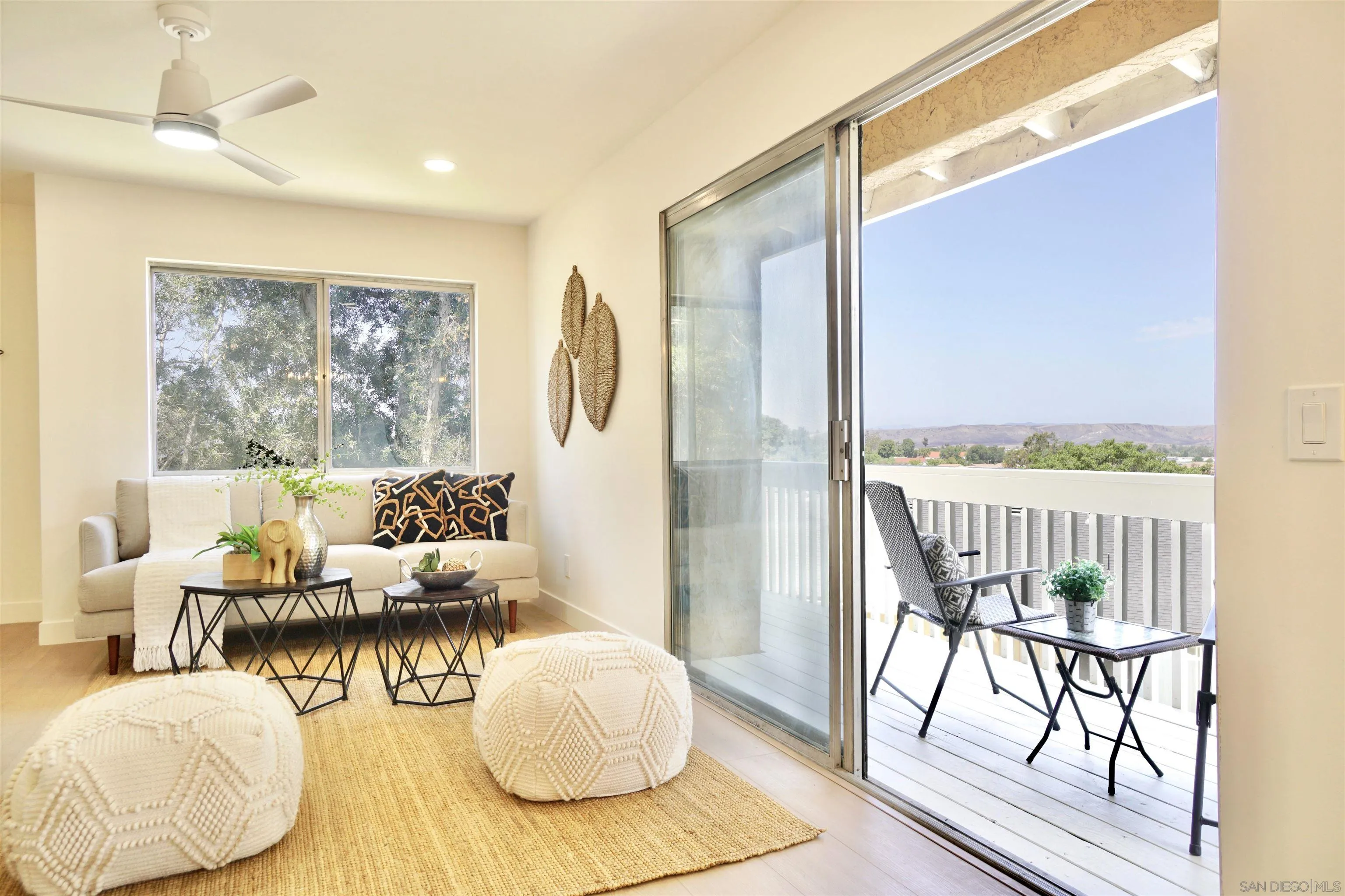 4228 Vista Del Rio Way Unit 1