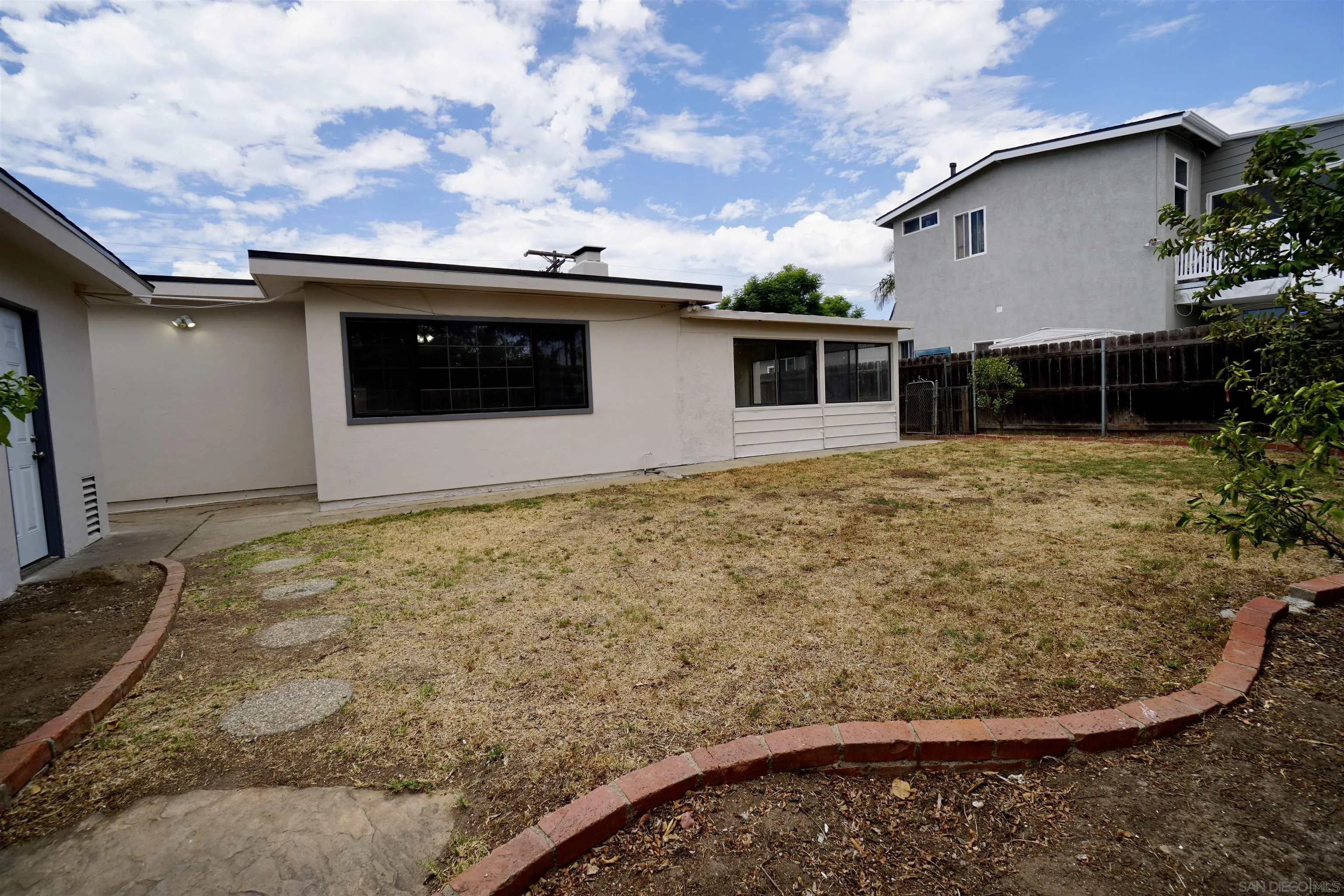 2523 Pergl Street