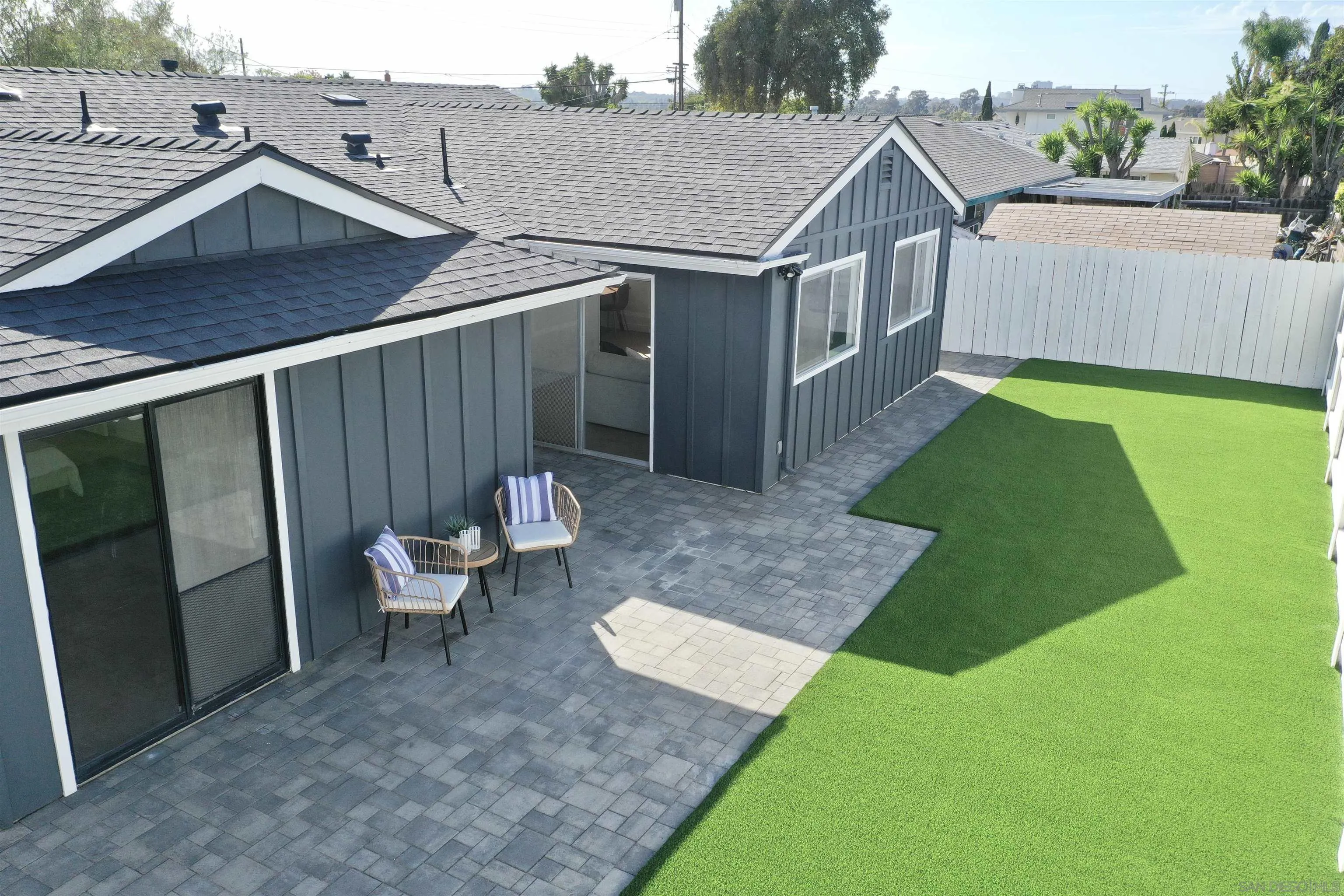 6821 Radcliffe Drive