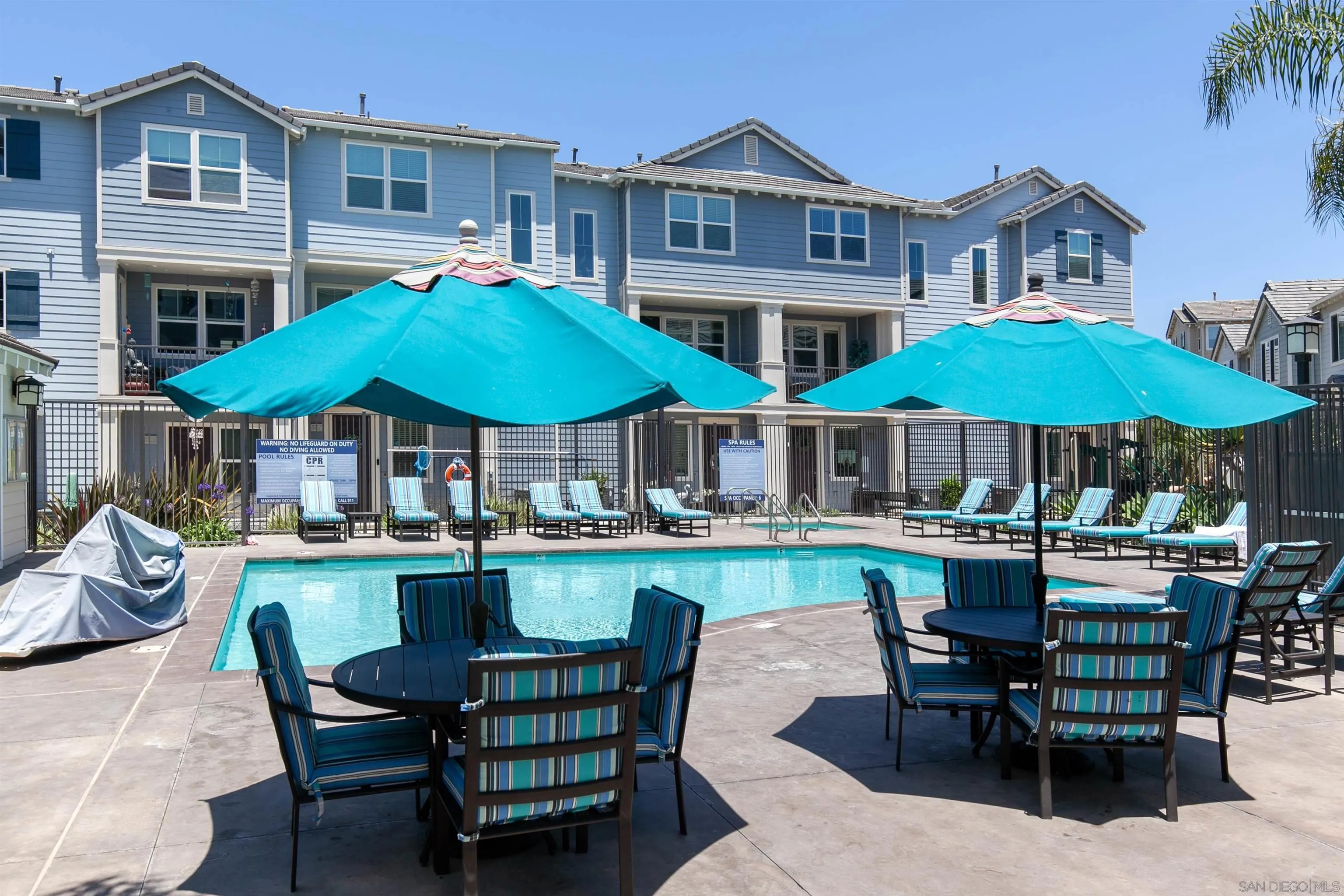 502 Shorebird Way
