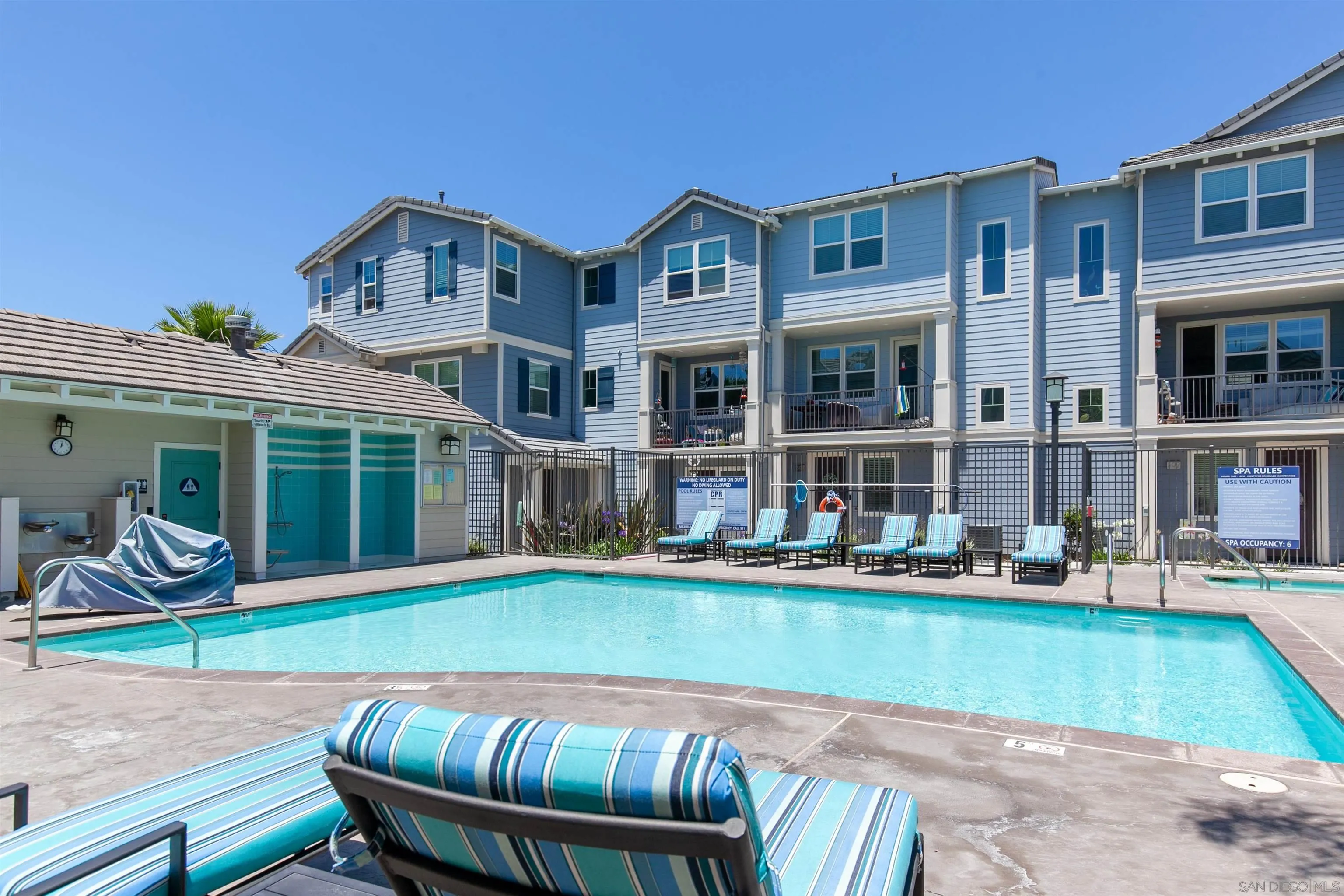 502 Shorebird Way