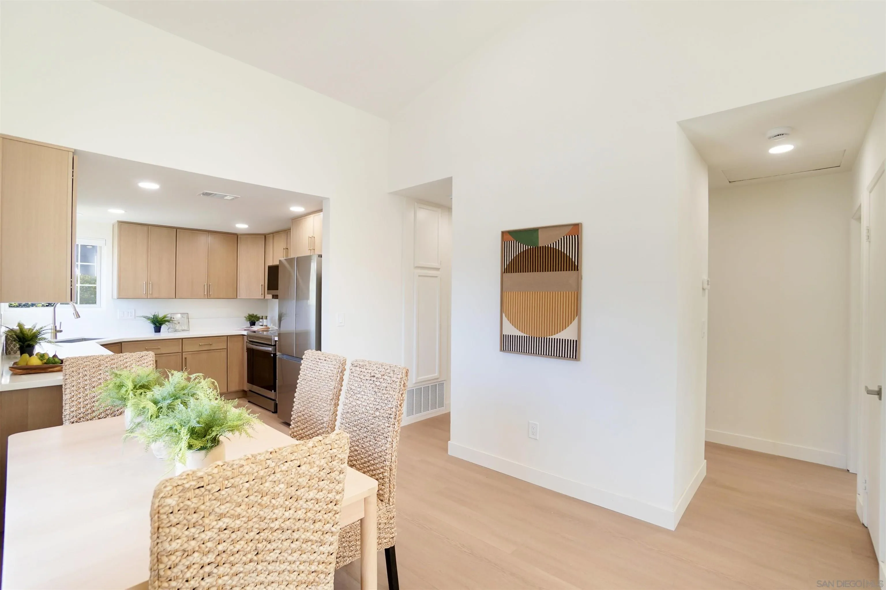 2877 Sanford Lane