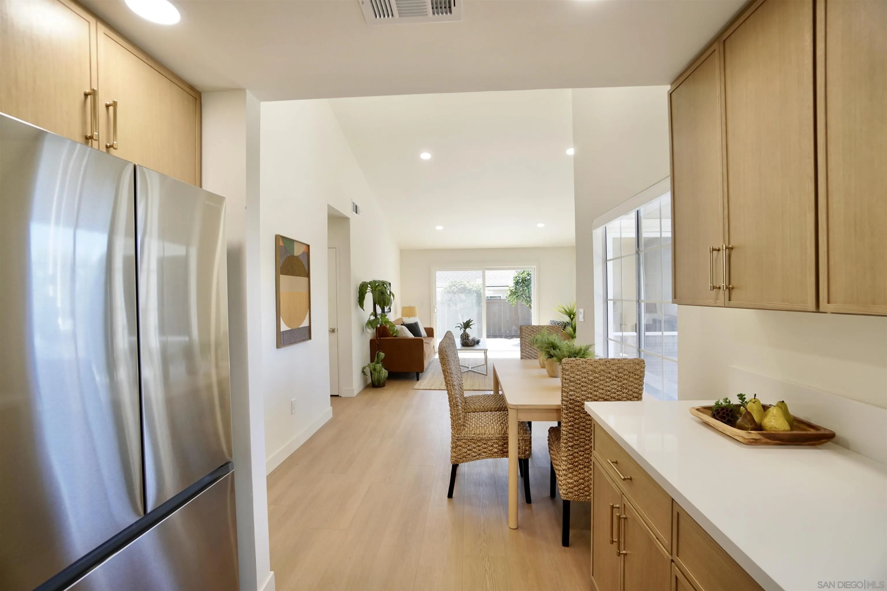 2877 Sanford Lane