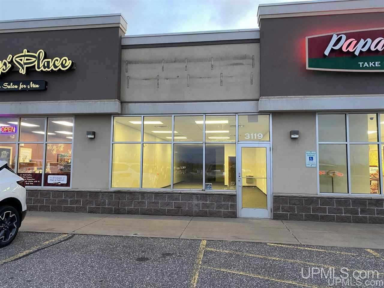 3105 W Us 41 Highway