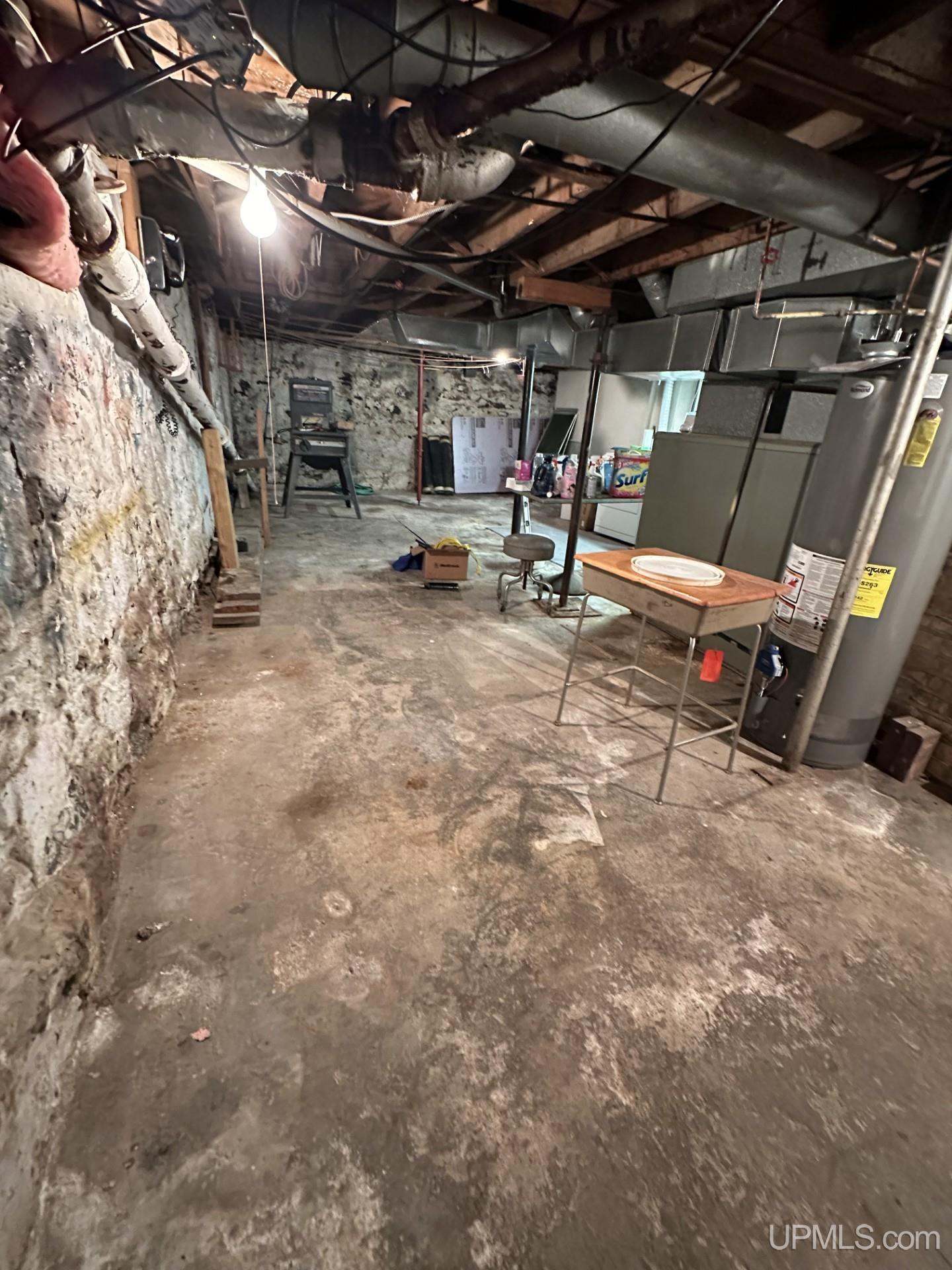 214 W Clark Street