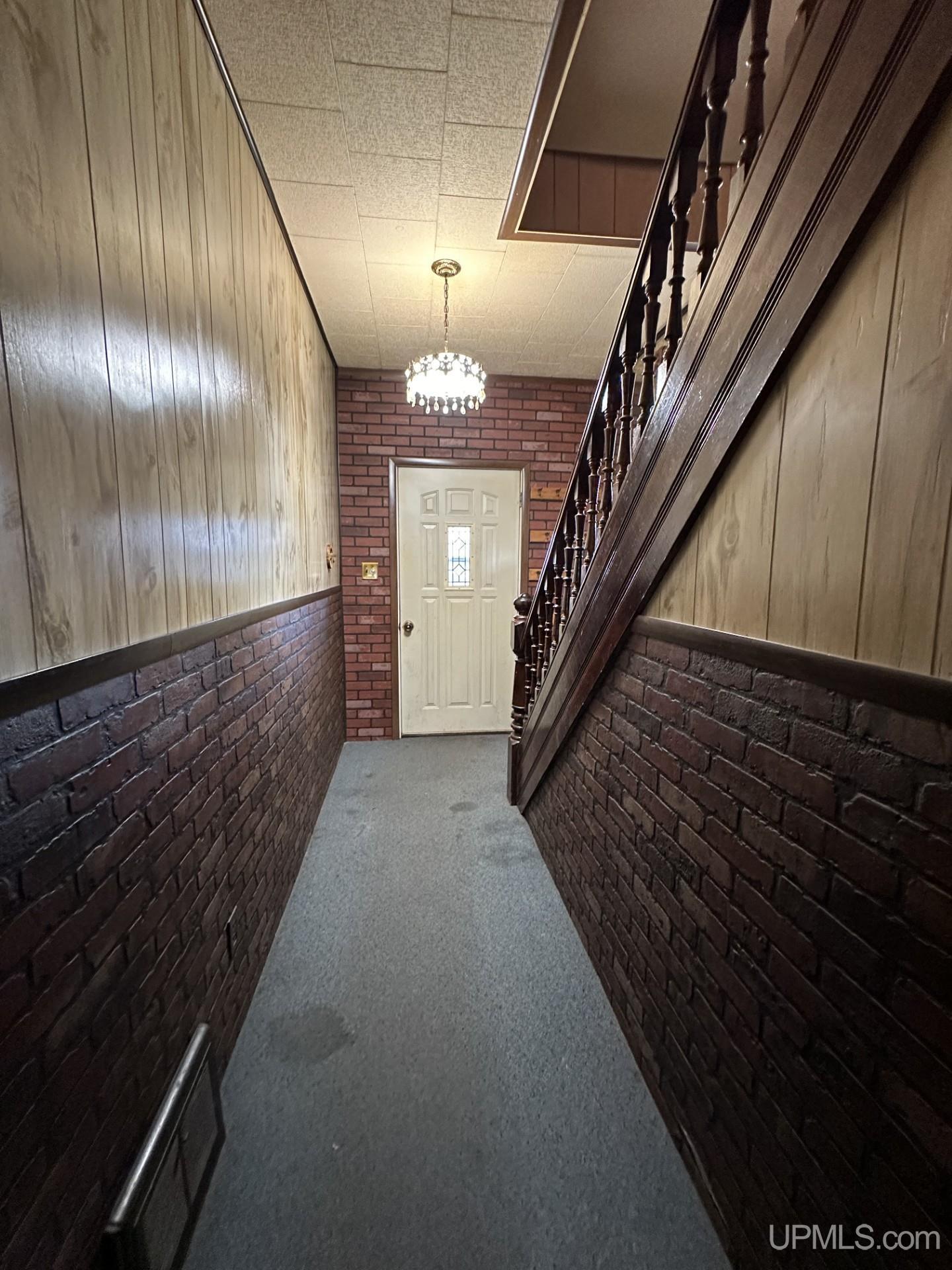 214 W Clark Street